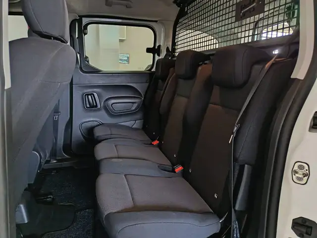 Citroen Berlingo view 4
