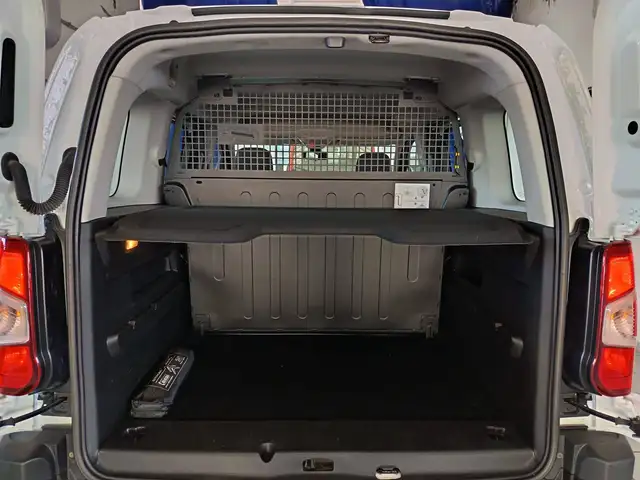 Citroen Berlingo view 5