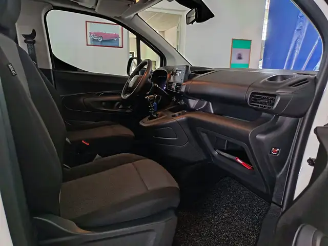 Citroen Berlingo view 12