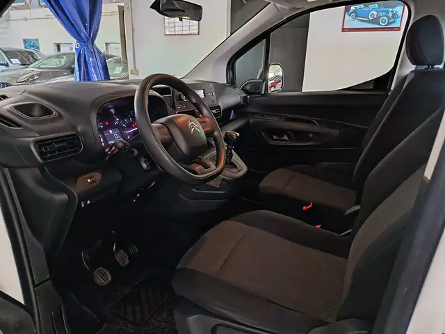 Citroen Berlingo view 2