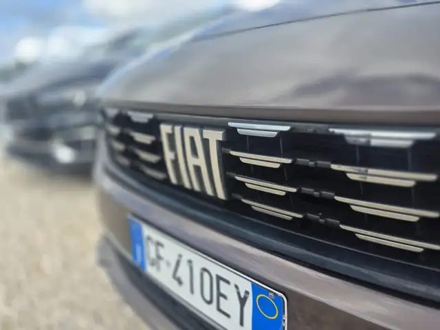 Fiat Tipo view 12
