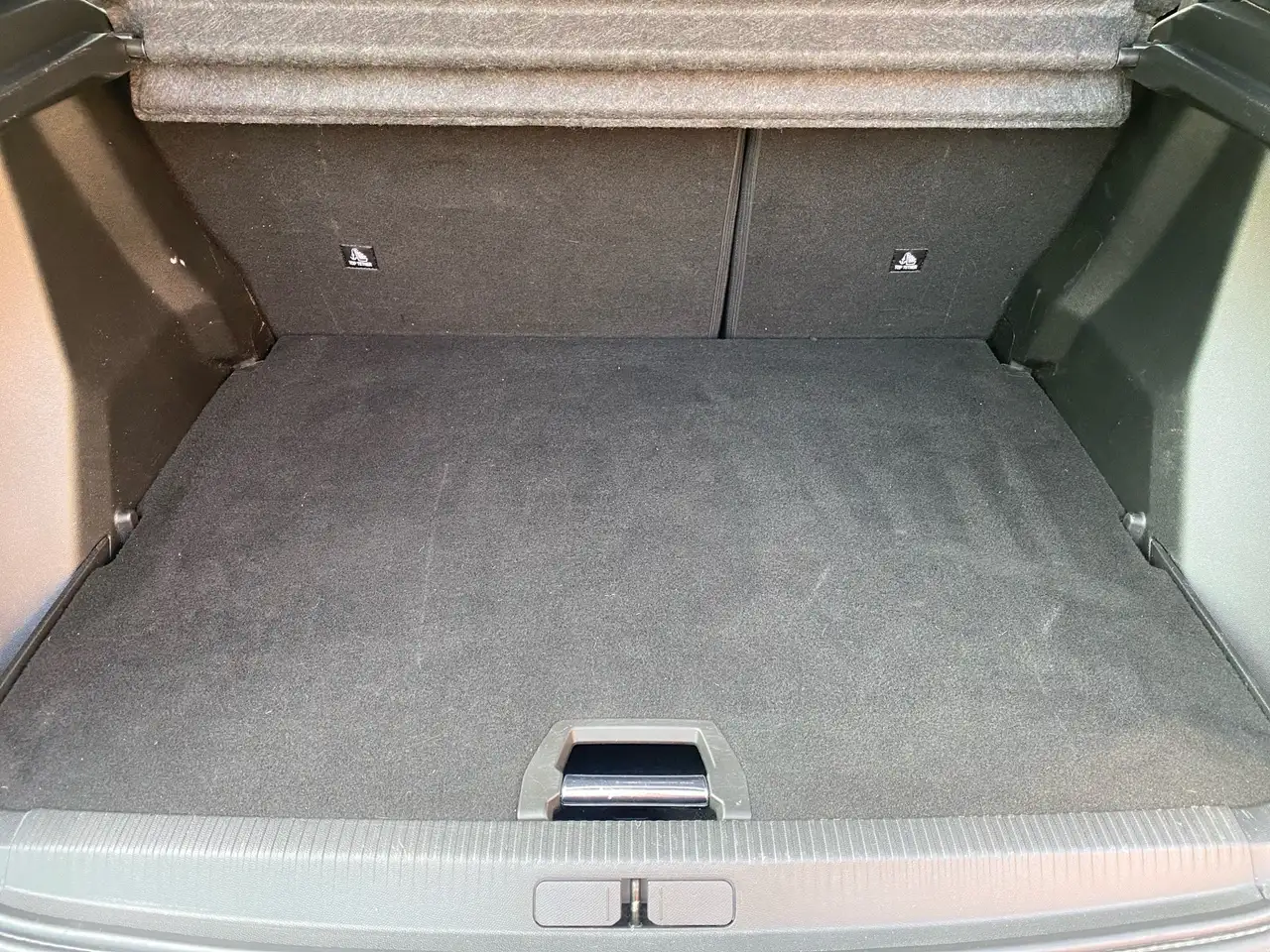 Peugeot 2008 GT Pack 100kW - PROMO 9
