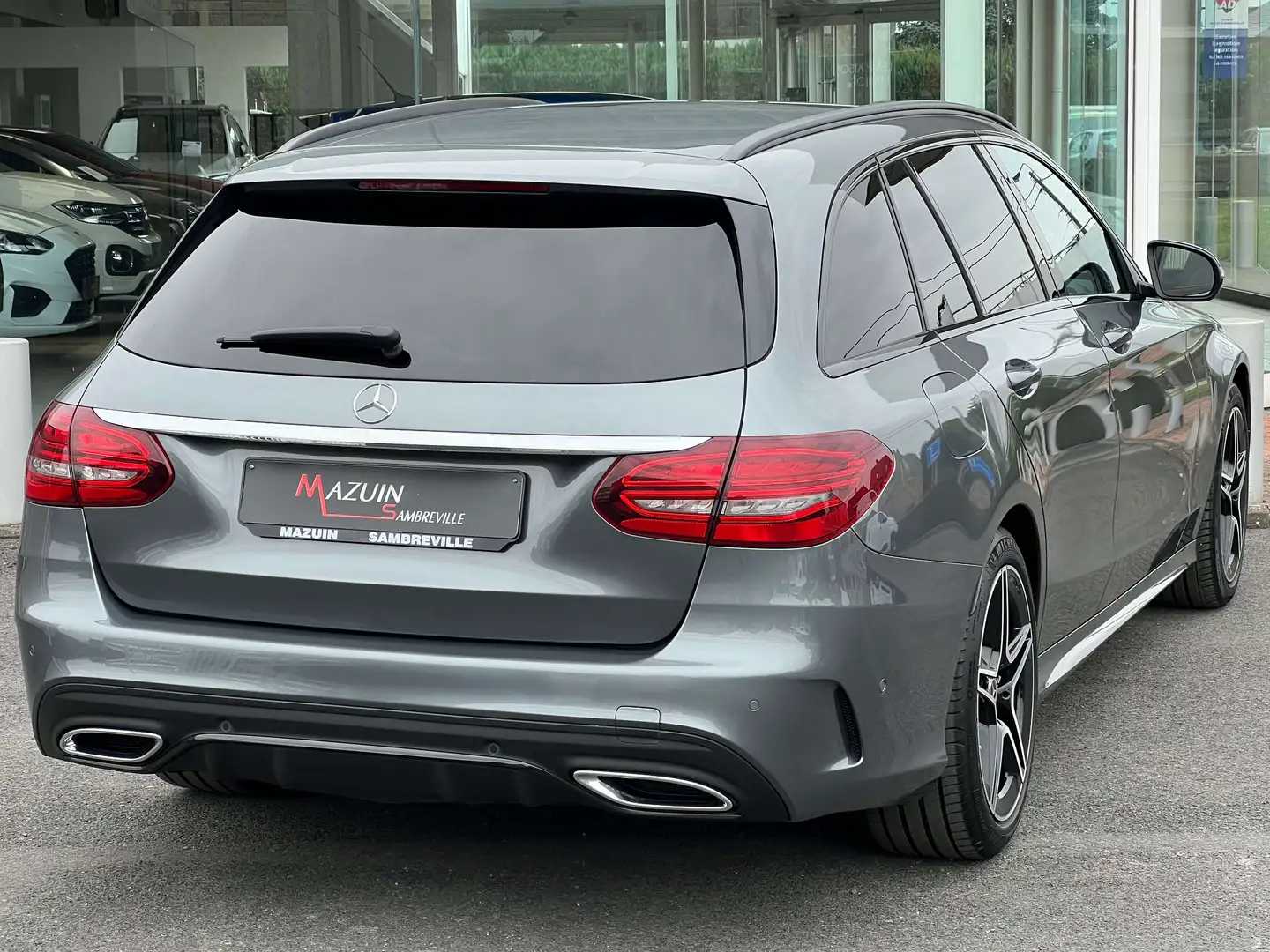 Mercedes-Benz C 180 Break * Full Pack AMG * Boite Auto * Att Rem * Gris - 2