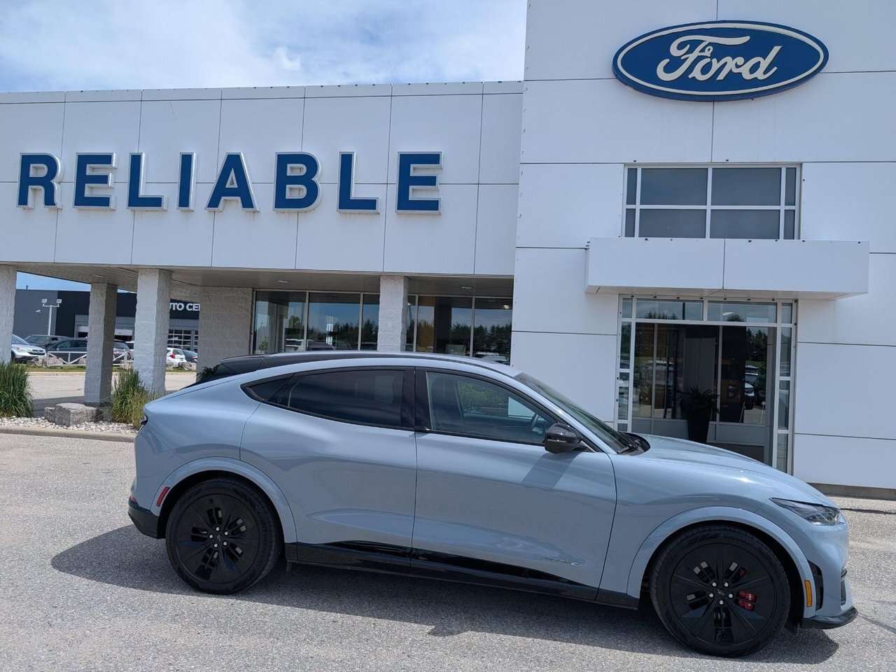 2025 Ford Mustang Mach-E GT AWD Long Range Leather Heated Seats/ Navigation