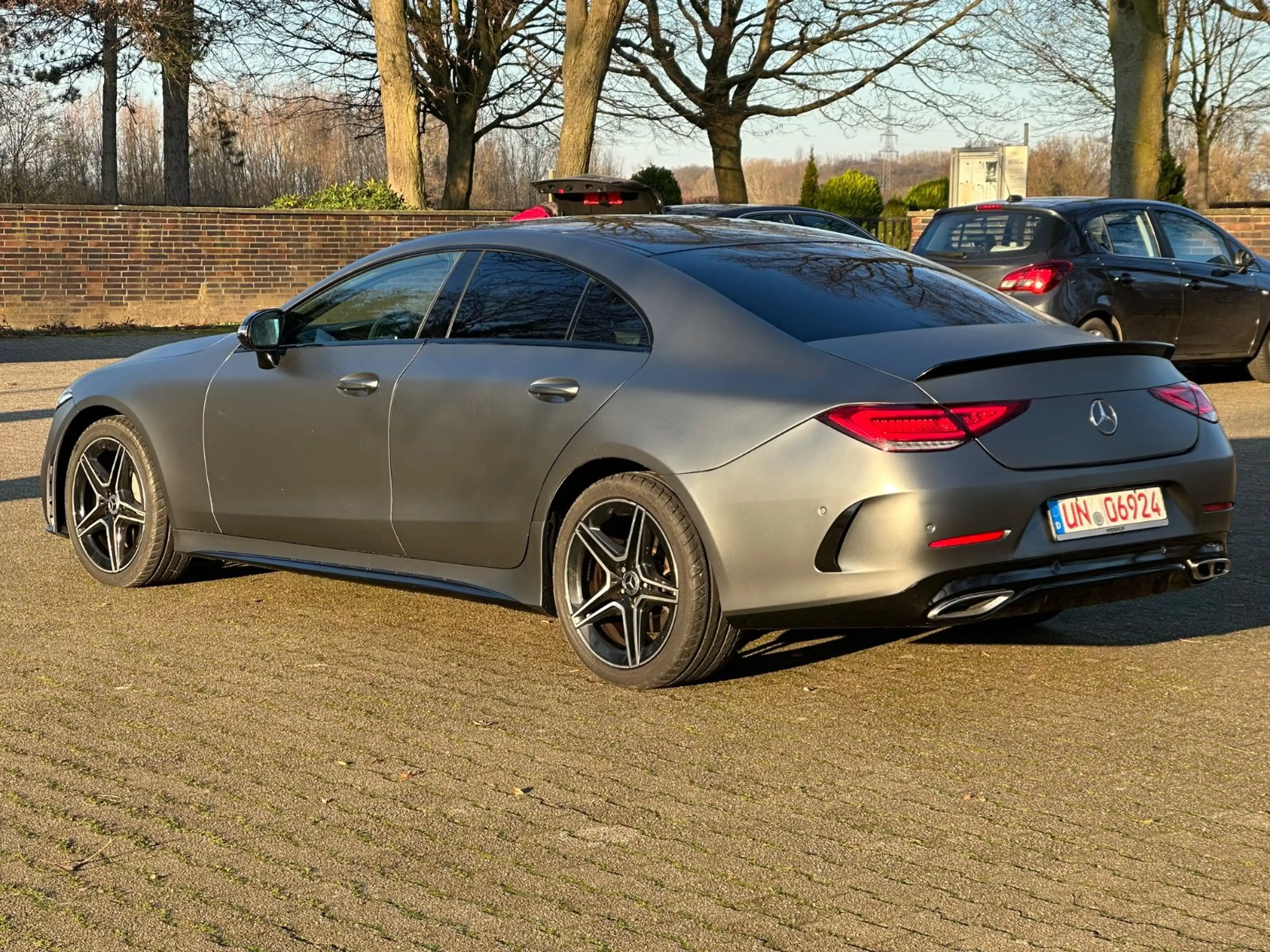 Mercedes-Benz CLS 350 d *4-MATIC*AMG-LINE*360*NIGHT*DISTR* — photo 7