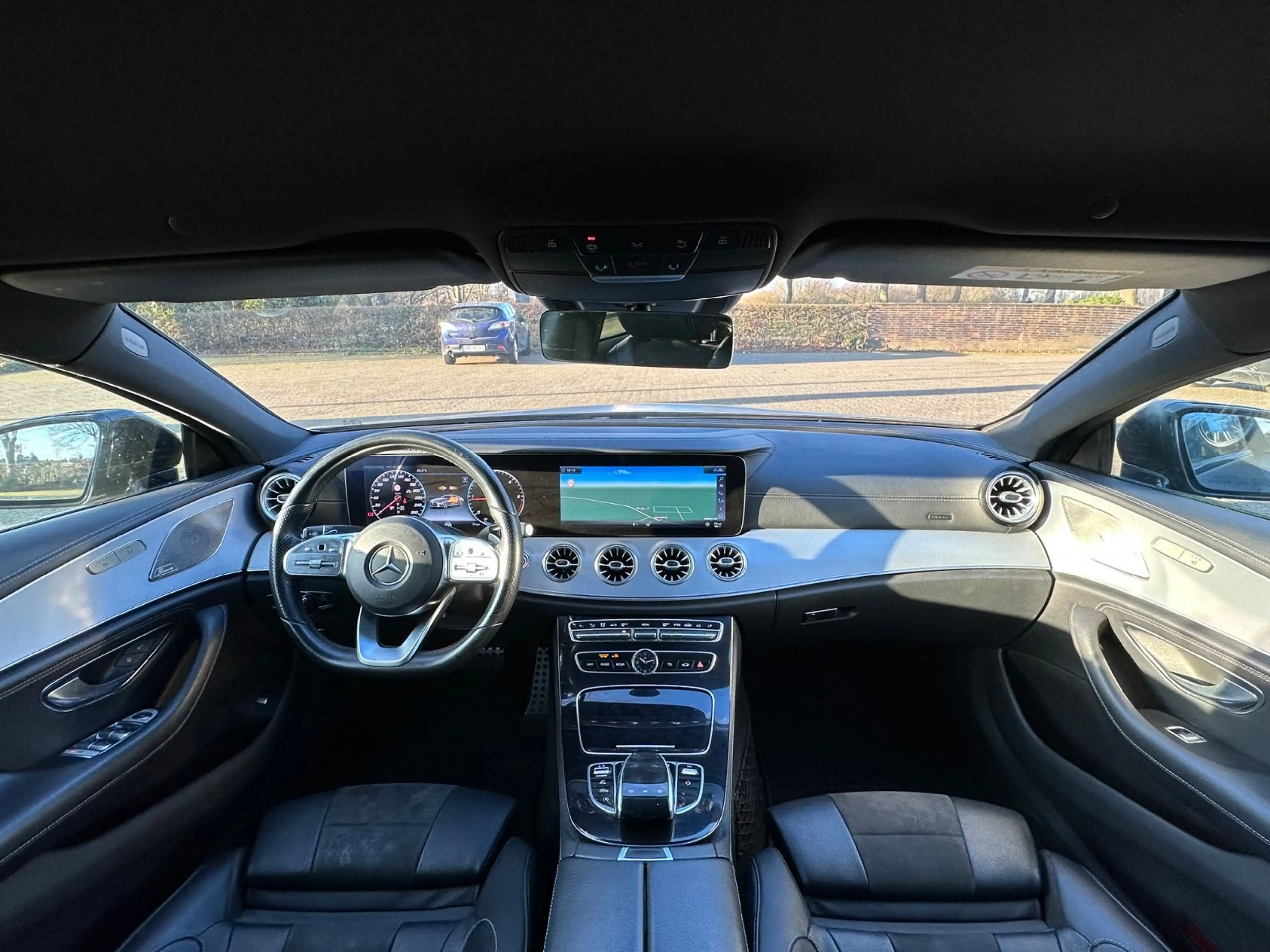 Mercedes-Benz CLS 350 d *4-MATIC*AMG-LINE*360*NIGHT*DISTR* — photo 14