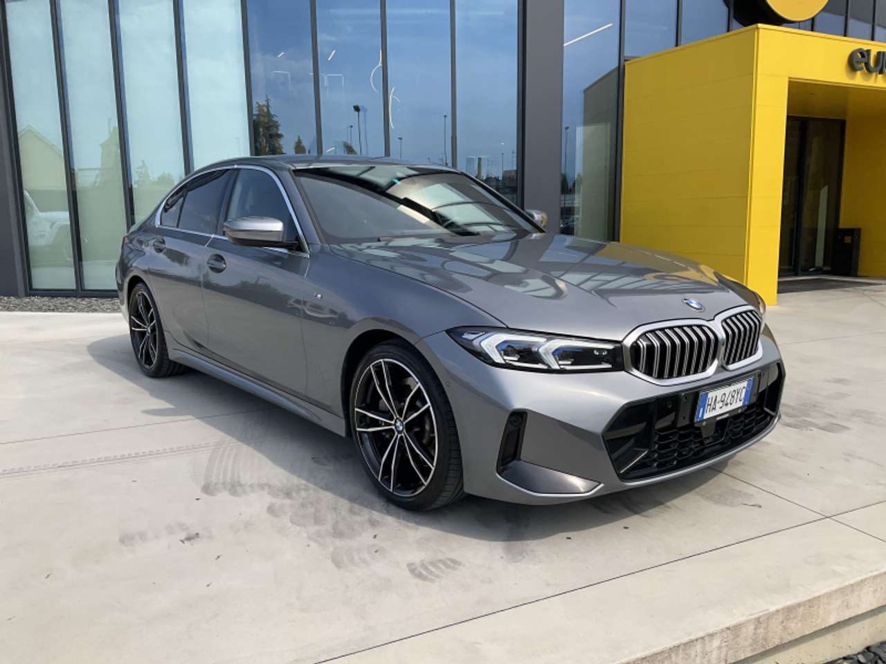 BMW 330 i Msport