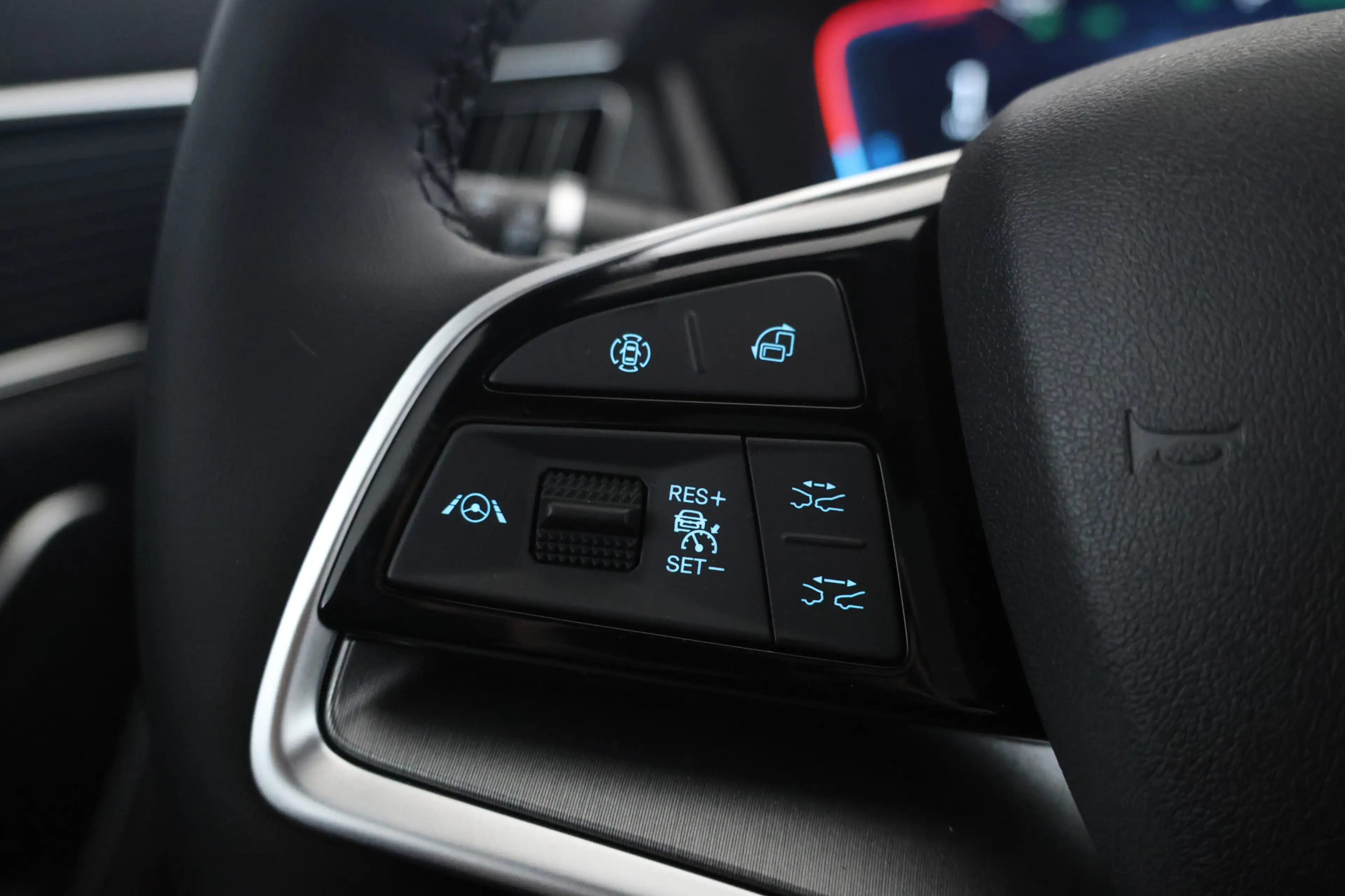 BYD Seal U 1.5 DM-i FWD Boost Plug in hybrid, Bruin int. fabr — photo 25