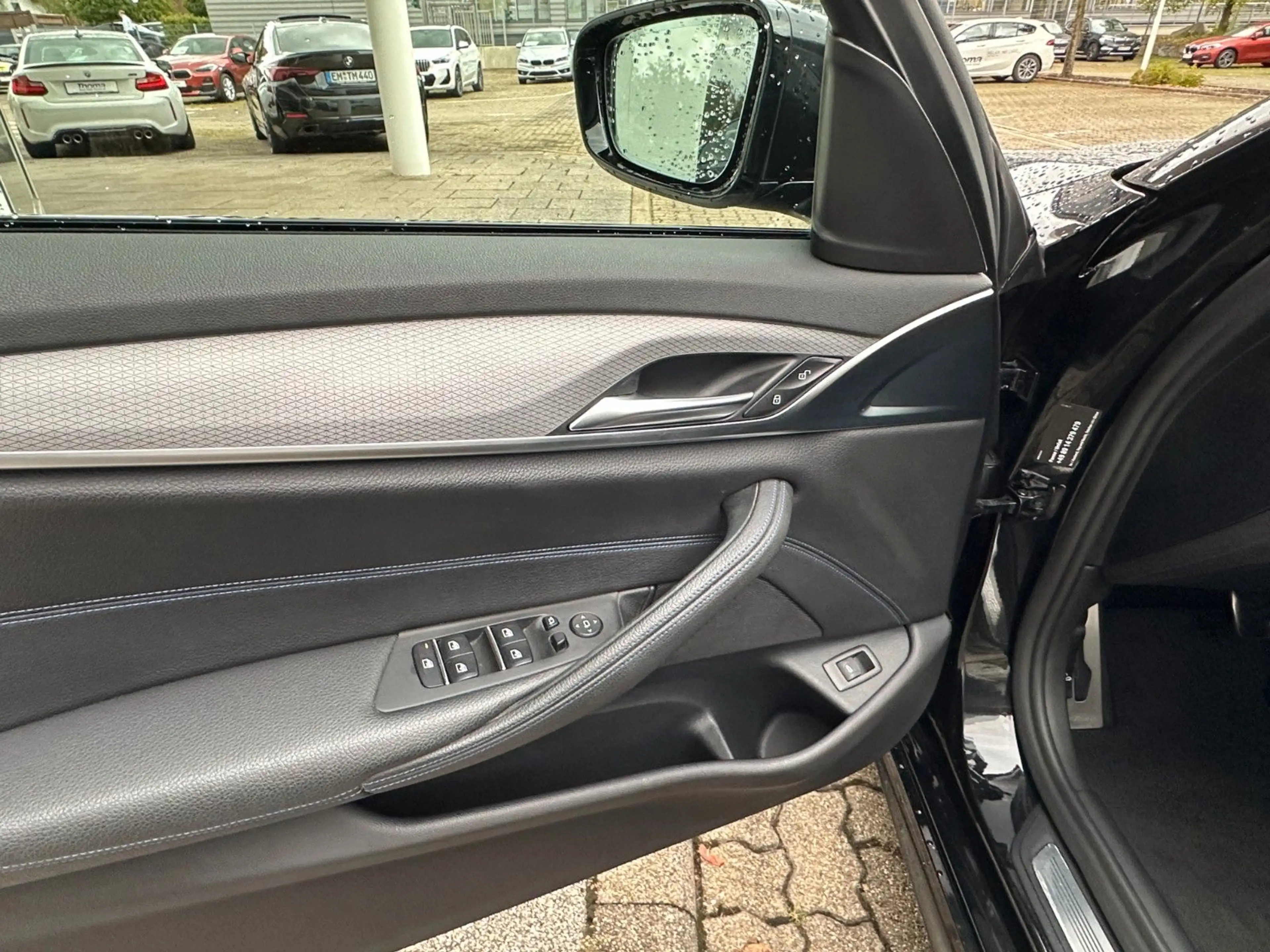 BMW 520 dA Touring M Sport+Kamera+Navi+Alarm+Klimaa. — photo 14
