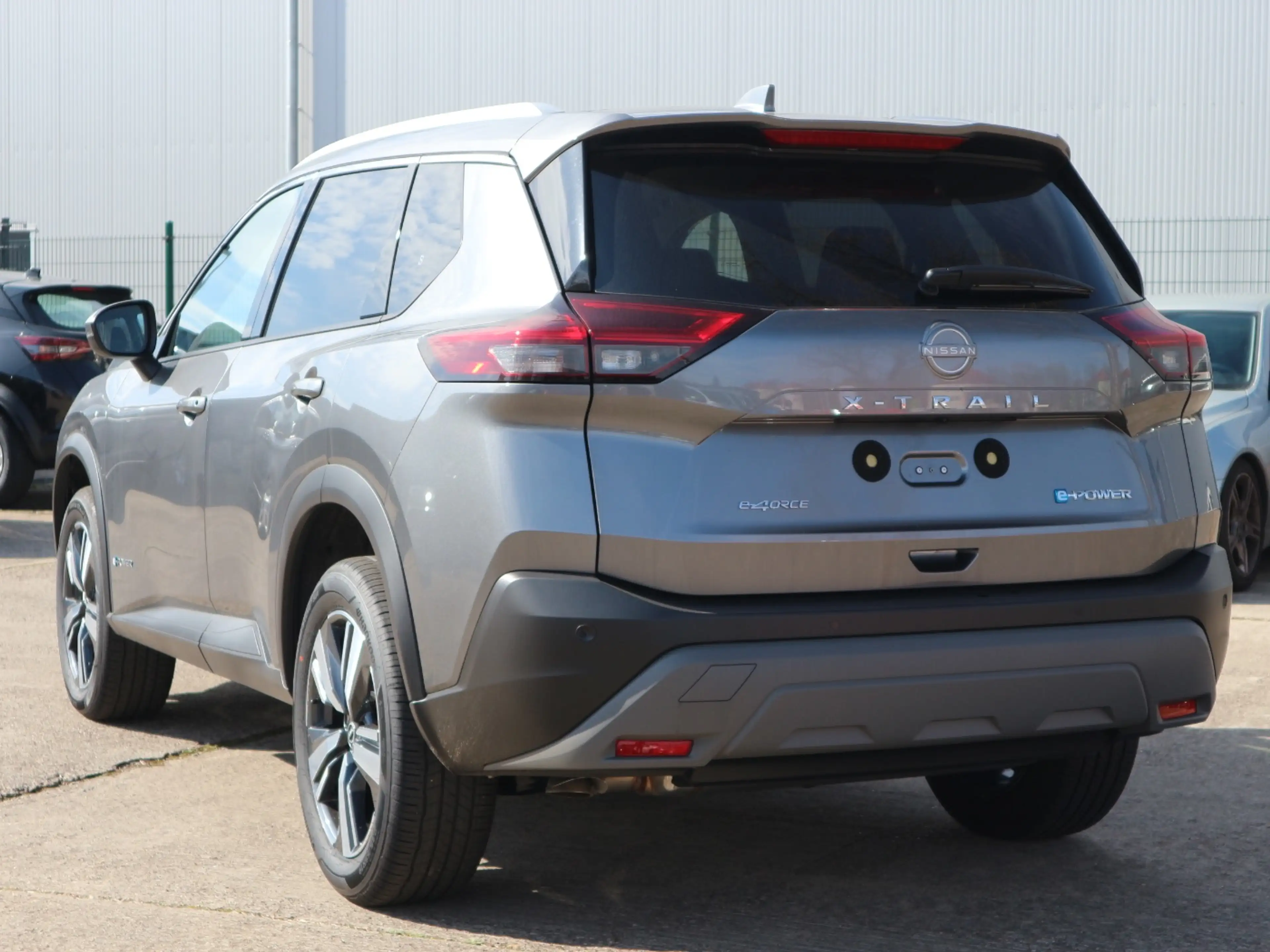 Nissan X-Trail N-CONNECTA 1.5 VC-T e-POWER ACC+LED+Navi — photo 5