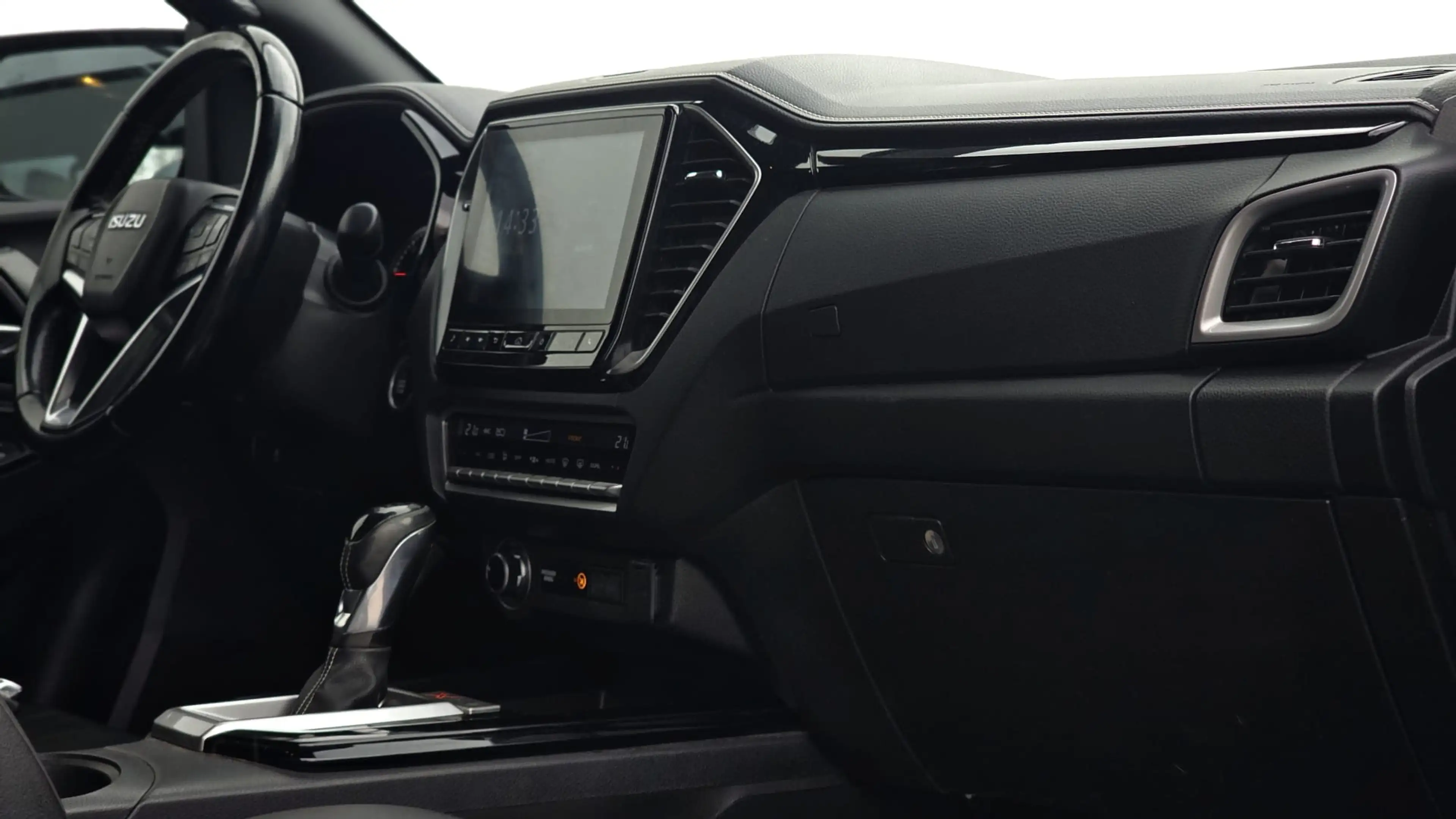 Isuzu D-Max 1.9 **UNIEKE X-SERIES** € 27.264 EX BTW / NETTO — photo 14