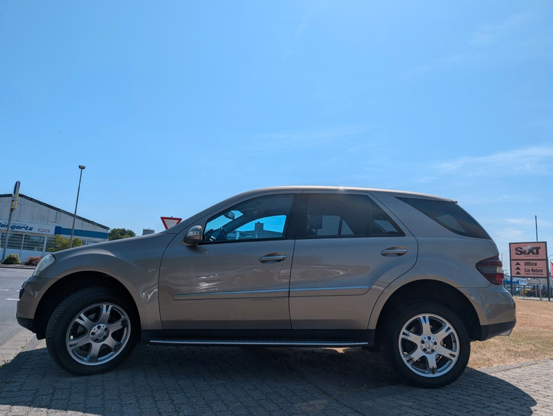 Mercedes-Benz ML 320 CDI 4Matic*XENON*TEILEDER*KAMERA*PDC*SHZ — photo 10