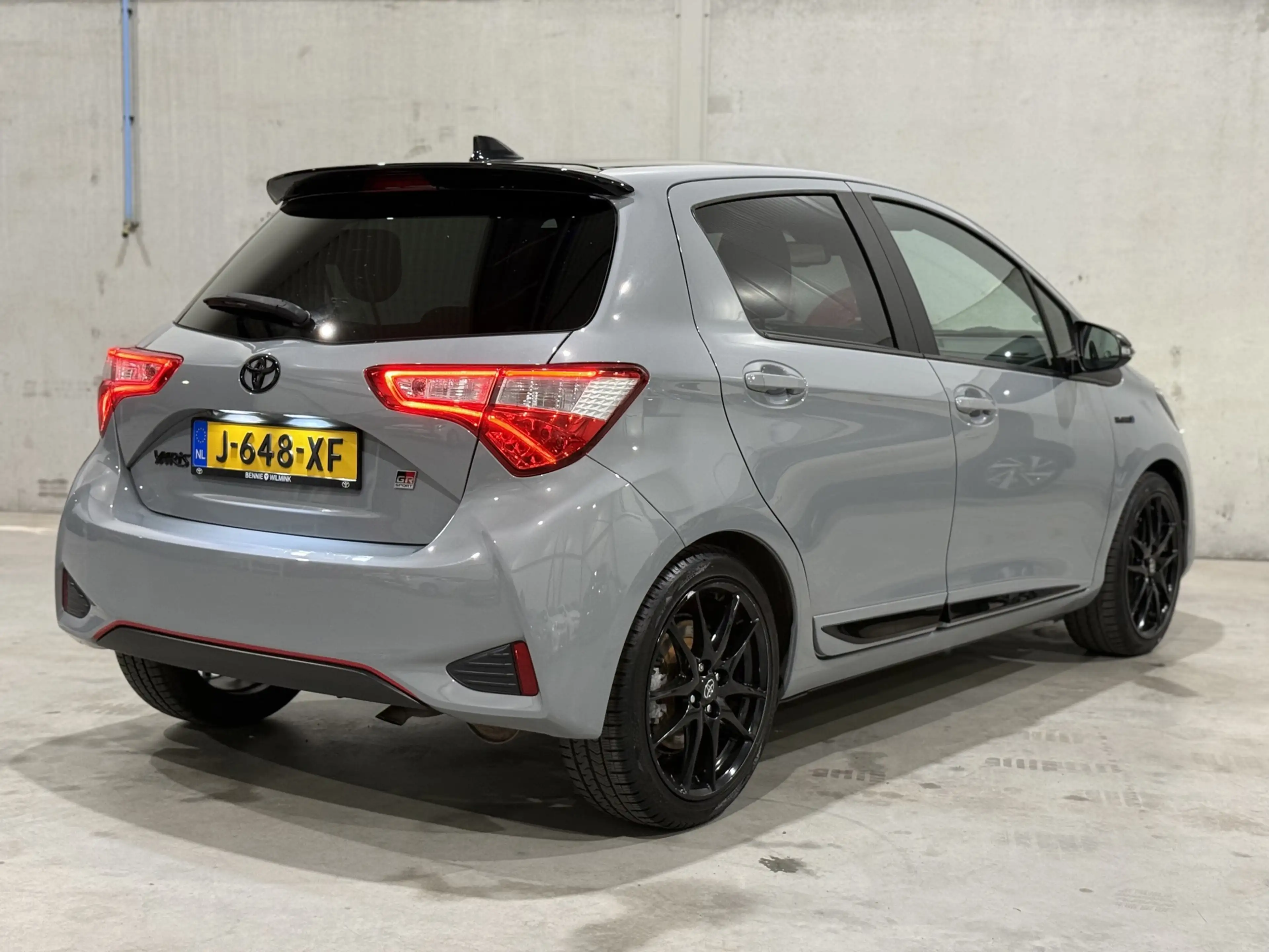 Toyota Yaris 1.5 Hybrid GR SPORT 100 PK UNIEK VOL — photo 7