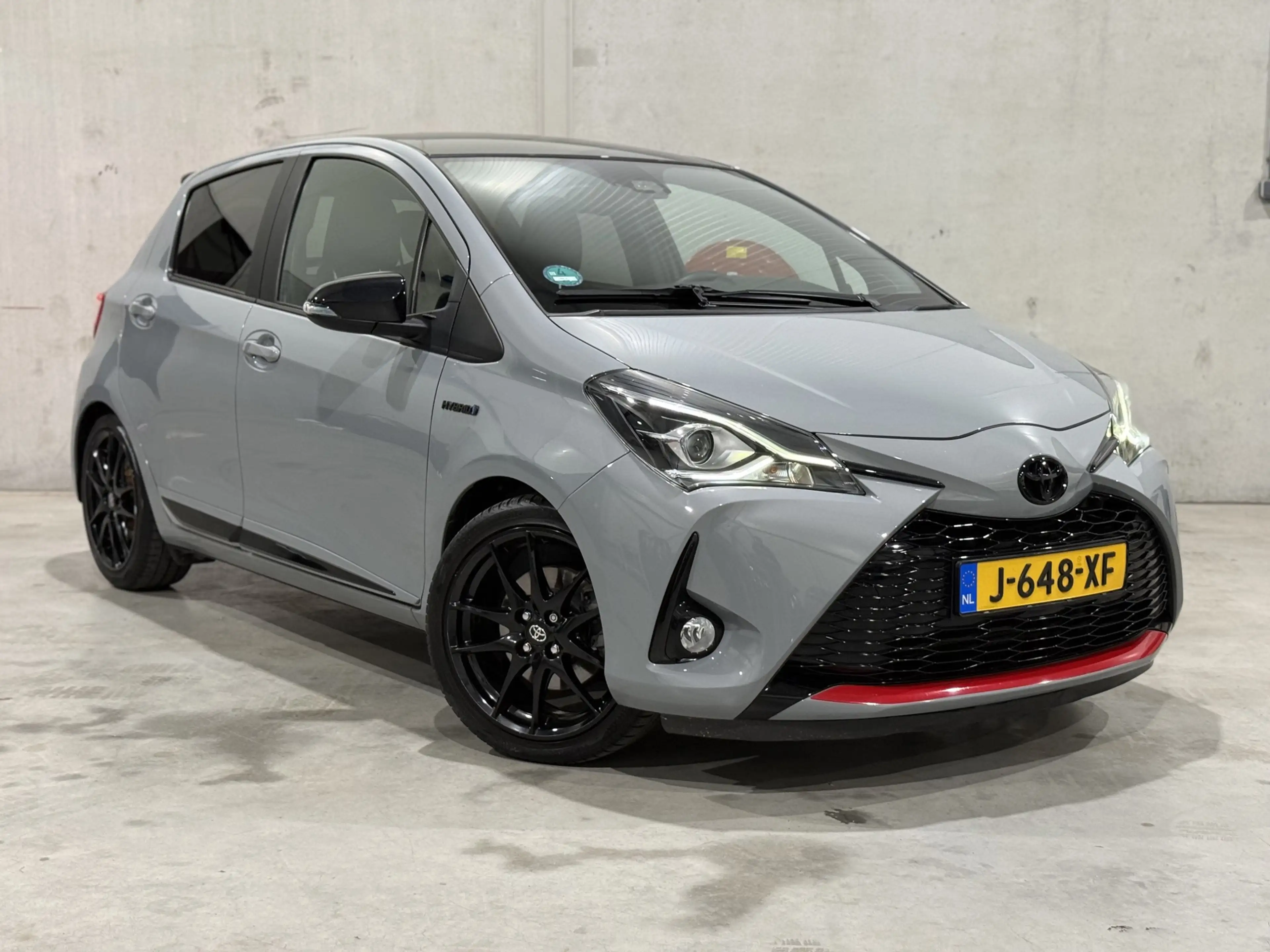 Toyota Yaris 1.5 Hybrid GR SPORT 100 PK UNIEK VOL — photo 9