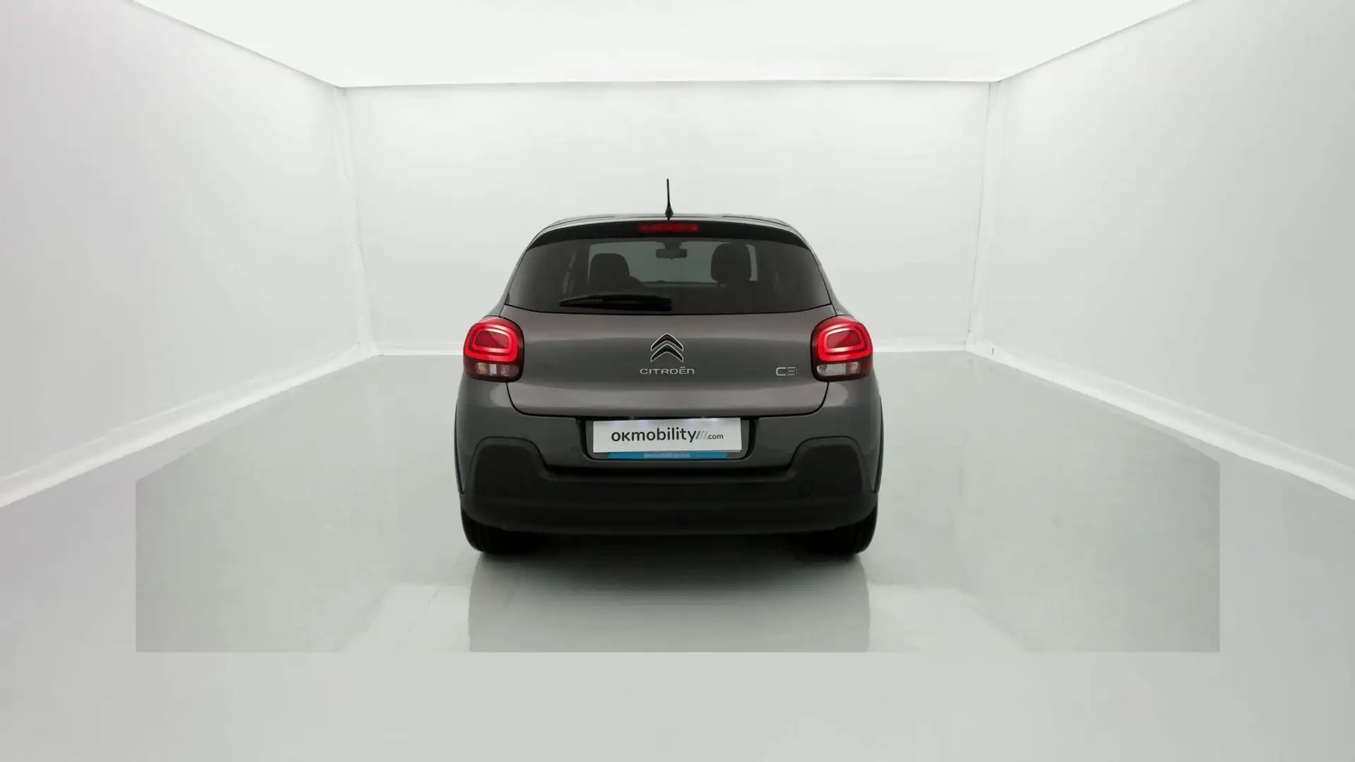 Citroen C3 1.2 PureTech S&S Max 83 Zilver - 2