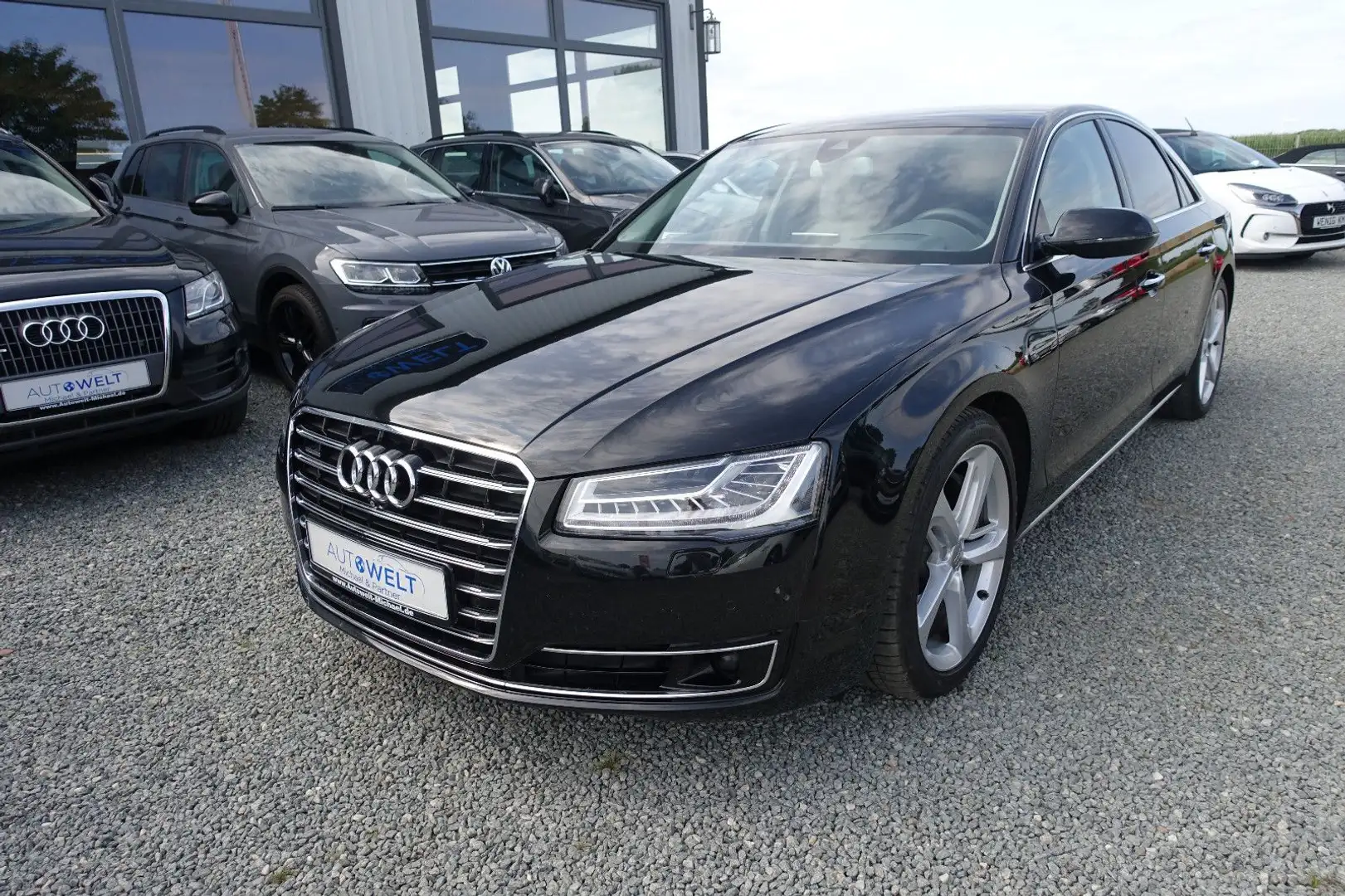 Audi A8 4.2 TDI clean diesel quattro Aut.AudiScheckh. Negru - 2