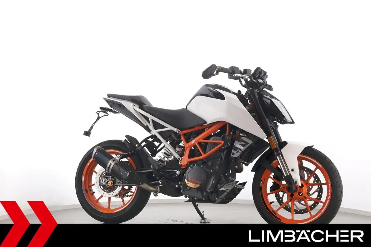 KTM 390 Duke