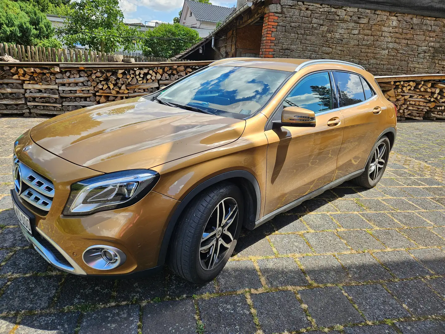 Mercedes-Benz GLA 250 GLA 250 4Matic 7G-DCT - 1