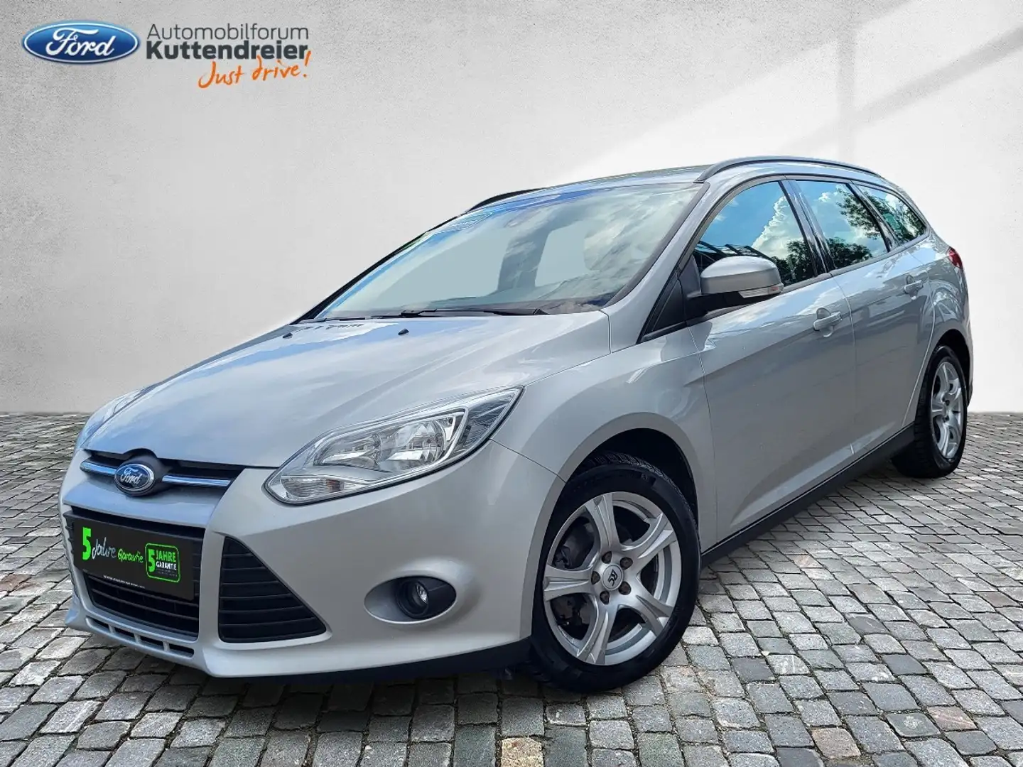 Ford Focus Turnier Sync Edition Klima PDC Sitzheizung Silver - 2