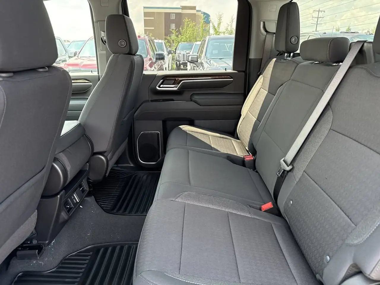 GMC Sierra 2500HD снимка GMC Sierra 2500HD