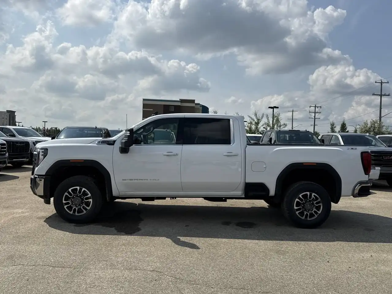 GMC Sierra 2500HD снимка GMC Sierra 2500HD