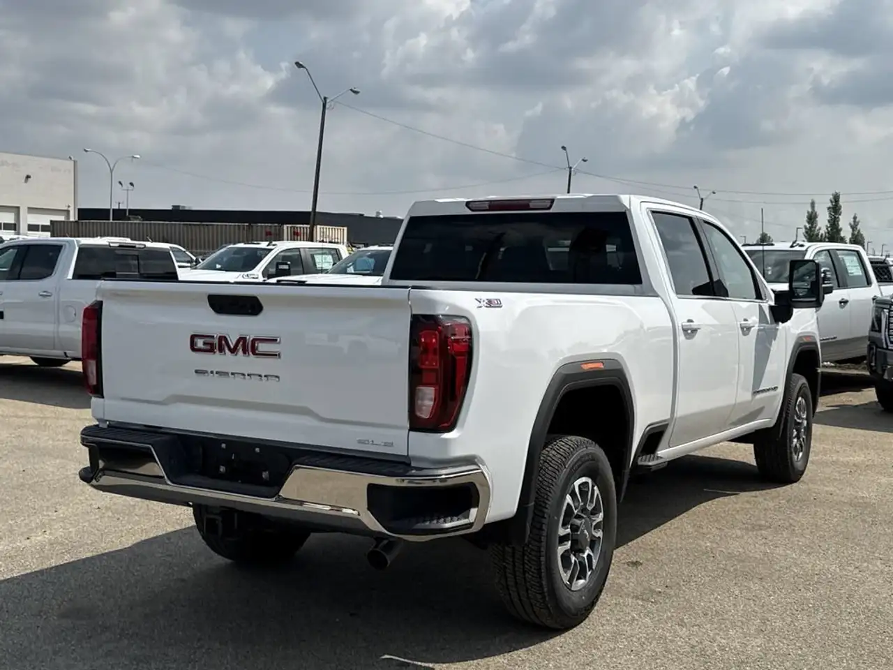 GMC Sierra 2500HD снимка GMC Sierra 2500HD
