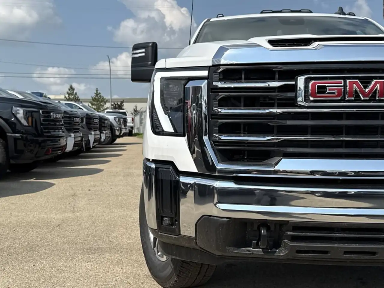 GMC Sierra 2500HD снимка GMC Sierra 2500HD