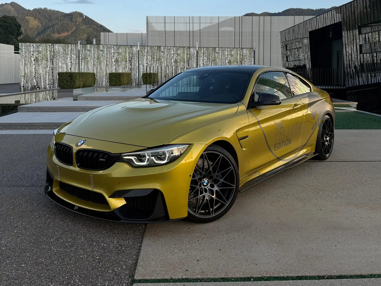 BMW M4 M4 Competition Gold - 1