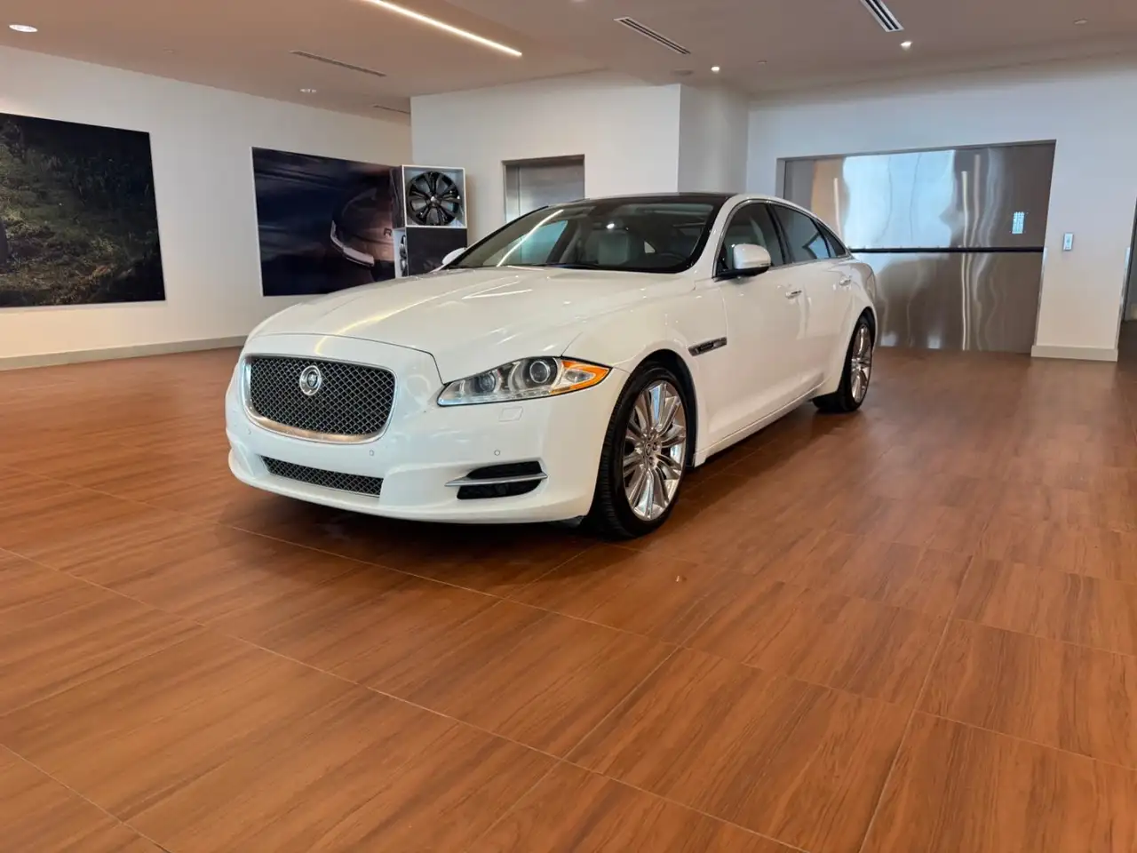 2012 Jaguar XJ