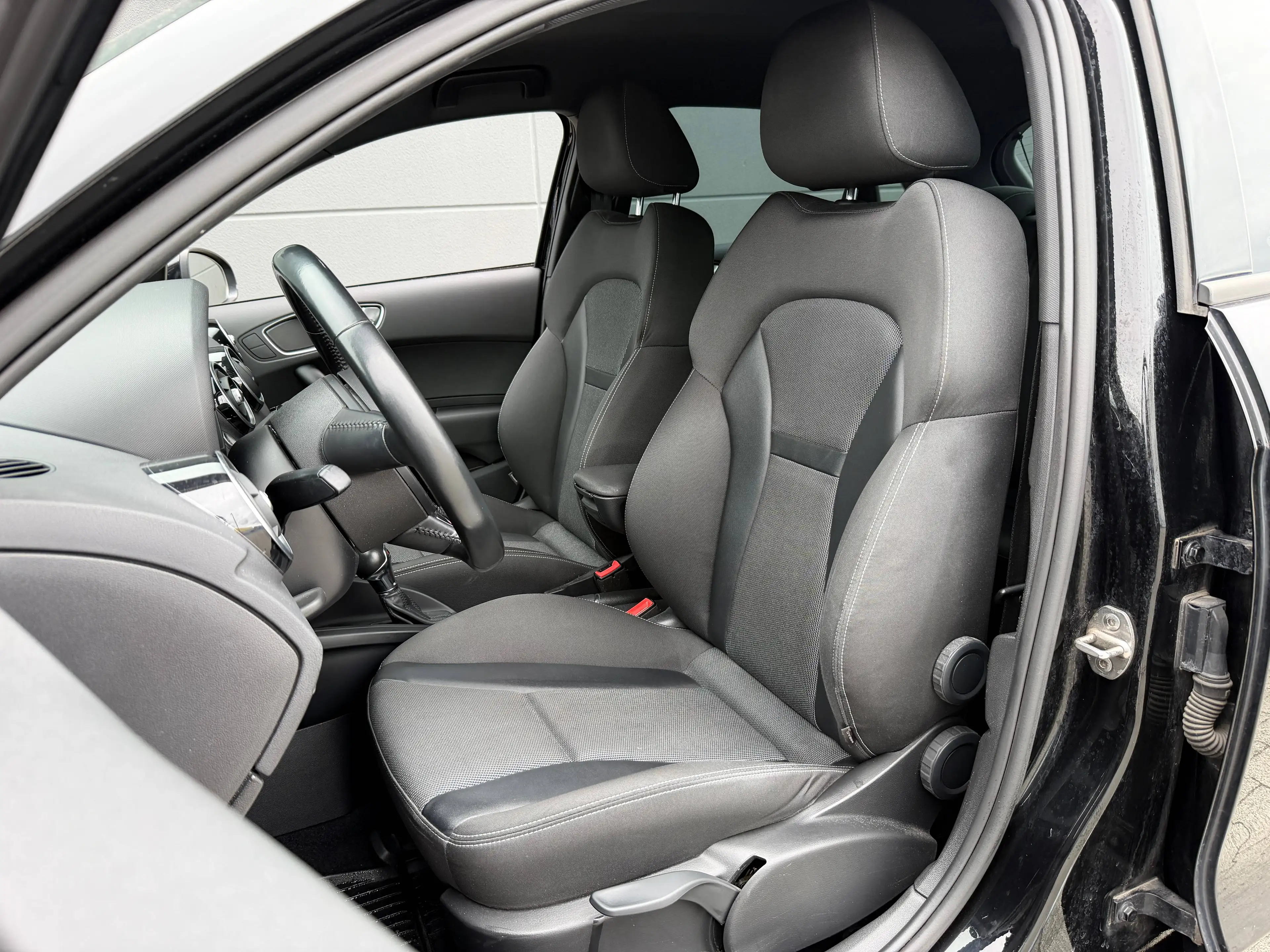 Audi A1 Sportback S line Sport Xenon 2. Hand TOP — photo 5