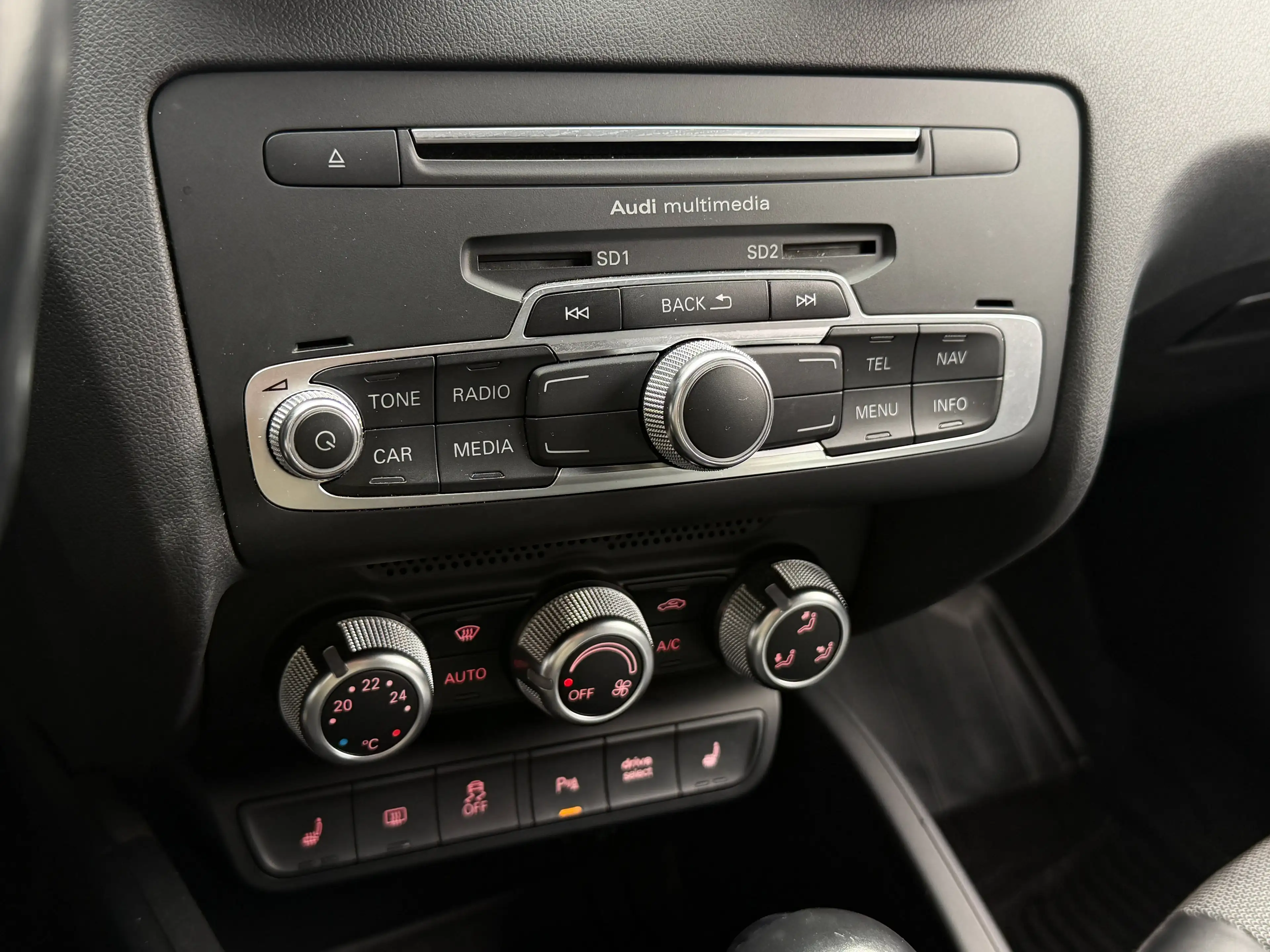 Audi A1 Sportback S line Sport Xenon 2. Hand TOP — photo 13