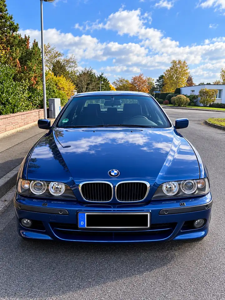 BMW 525