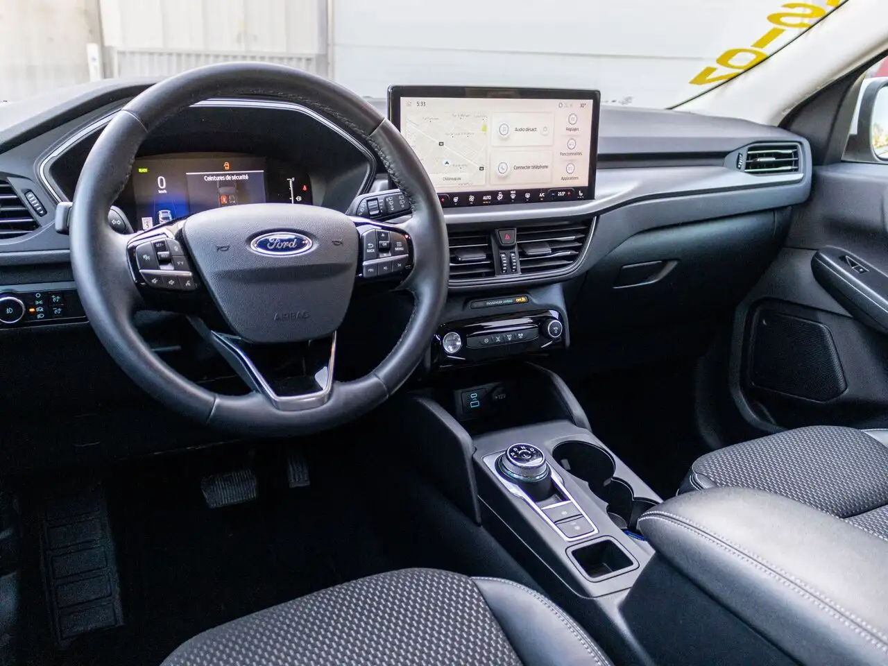 Ford Escape снимка Ford Escape