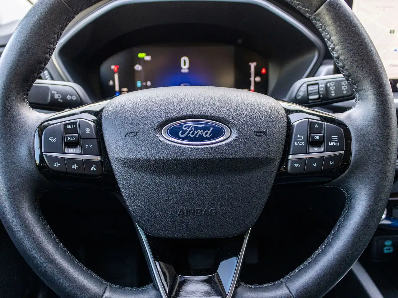 Ford Escape снимка Ford Escape
