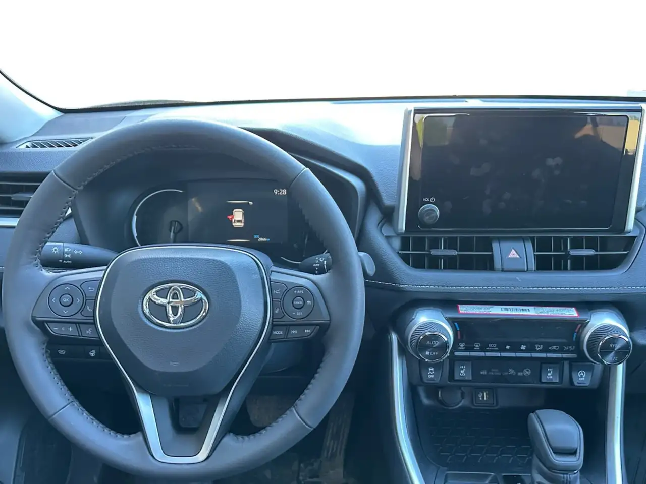 Toyota RAV 4 снимка Toyota RAV 4