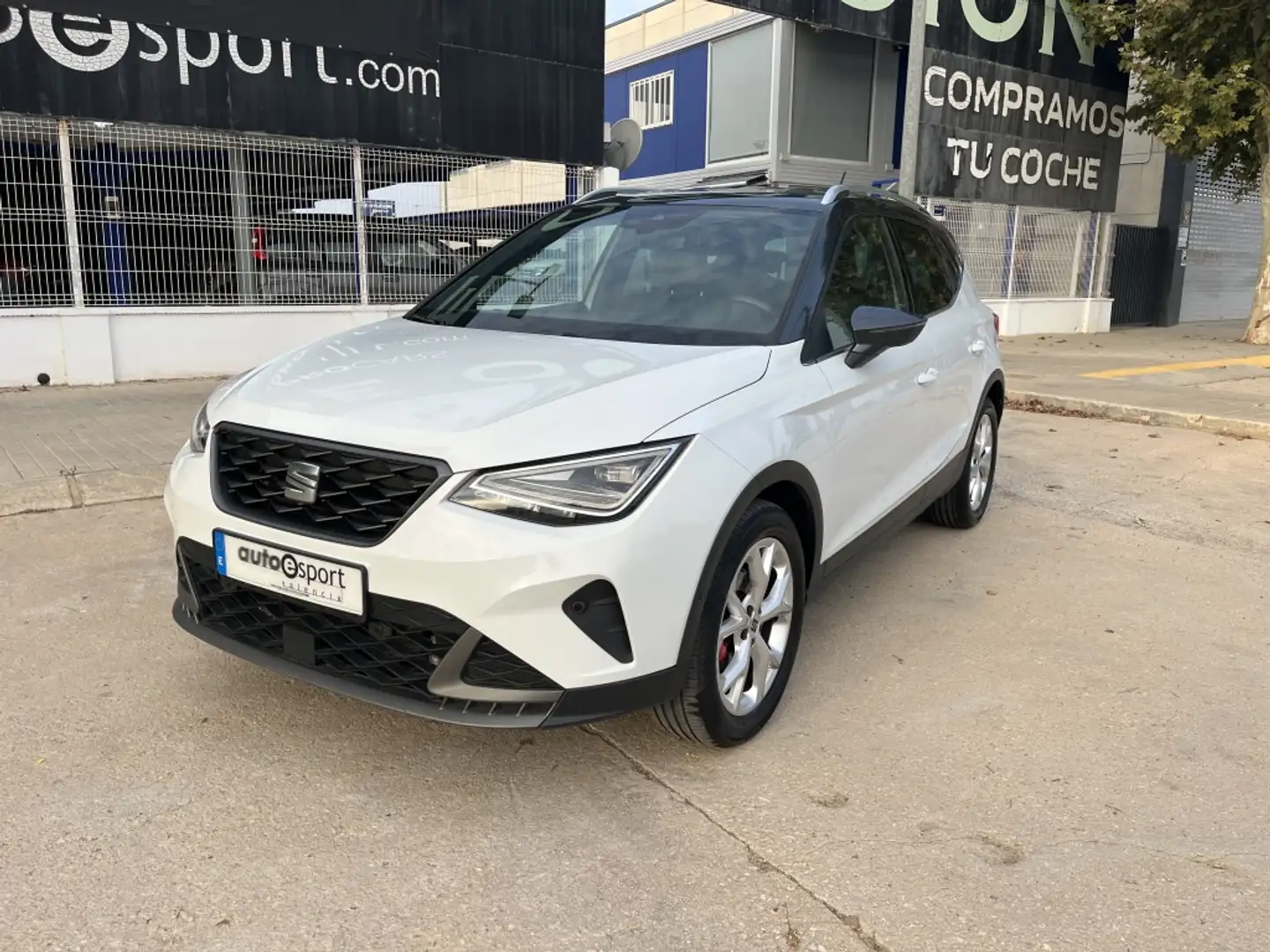 SEAT Arona 1.0 TSI S&S FR DSG7 XM Edition 110 Blanco - 1