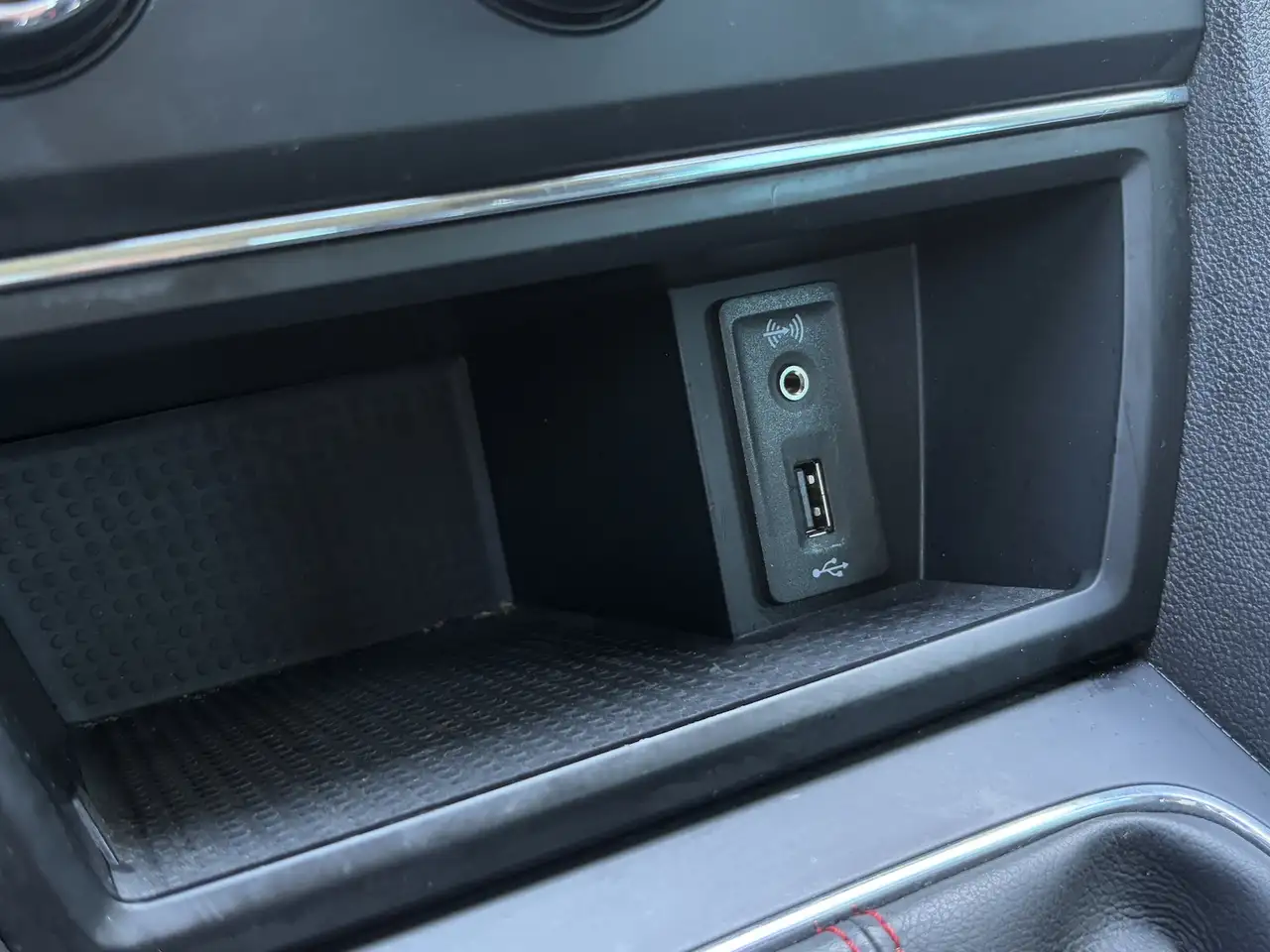 SEAT Leon Leon ST — photo 21 sur 28