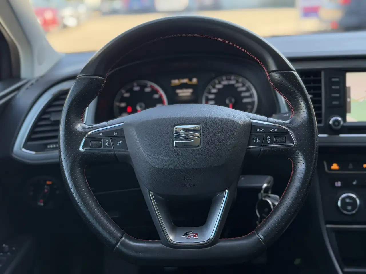 SEAT Leon Leon ST — photo 18 sur 28