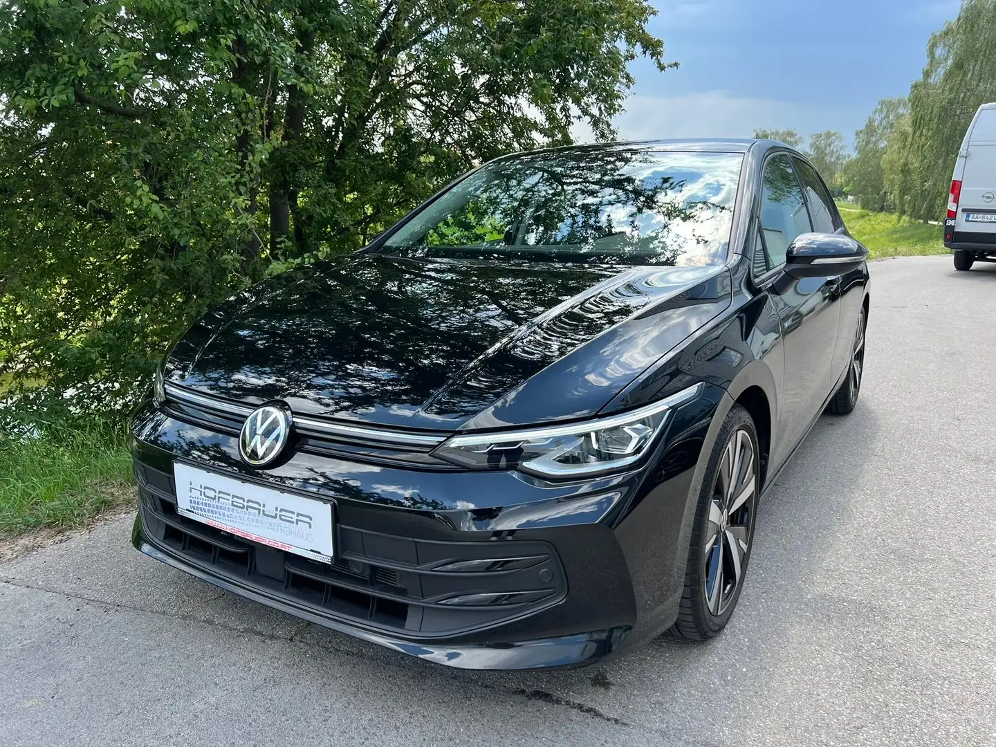 Volkswagen Golf Rabbit mHEV TSI DSG Schwarz - 1