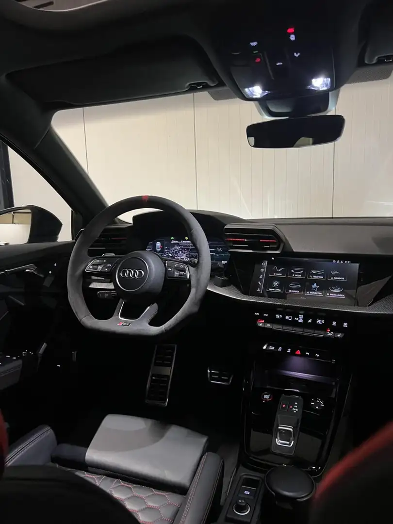 Audi RS3 2.5 TFSI RS3 Limousine Akrapovic Pano B&O Org. NL Gris - 2