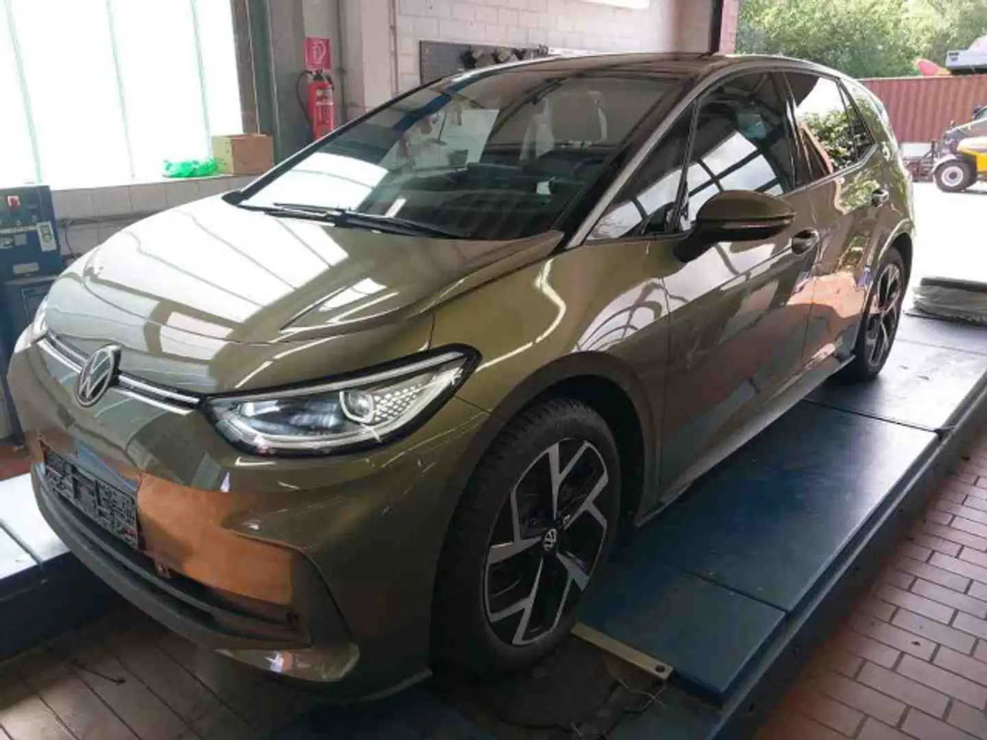 Volkswagen ID.3 Pro S *IQ-MATRIX*ACC*360°*AR-HuD*NAV* Grün - 2