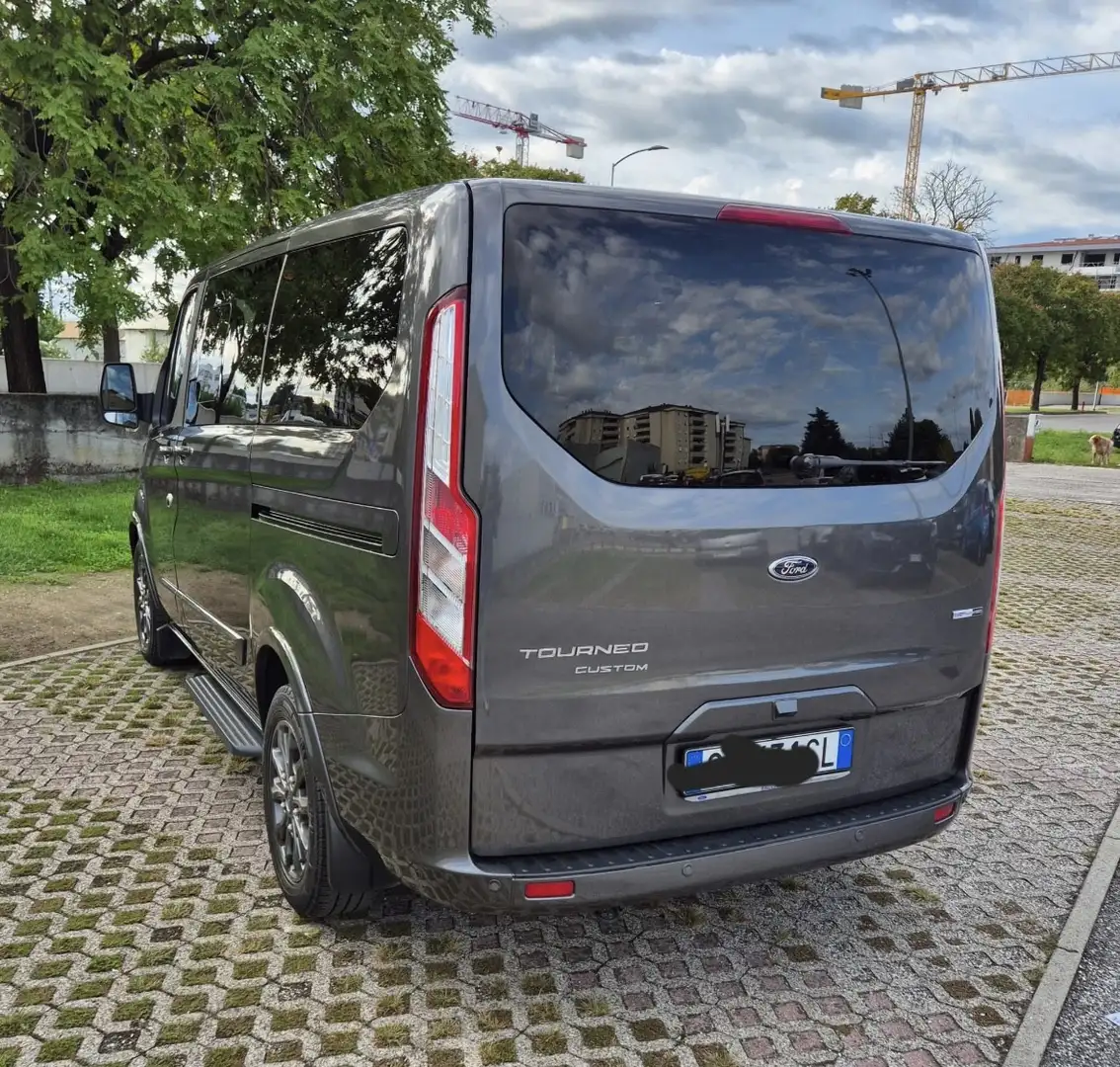 Ford Tourneo Custom Titanium 2.0 TDCI MHEV HYBRID - 9 POSTI Gris - 2