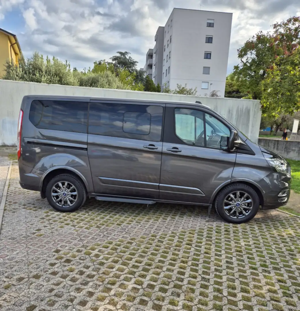 Ford Tourneo Custom Titanium 2.0 TDCI MHEV HYBRID - 9 POSTI Gris - 1
