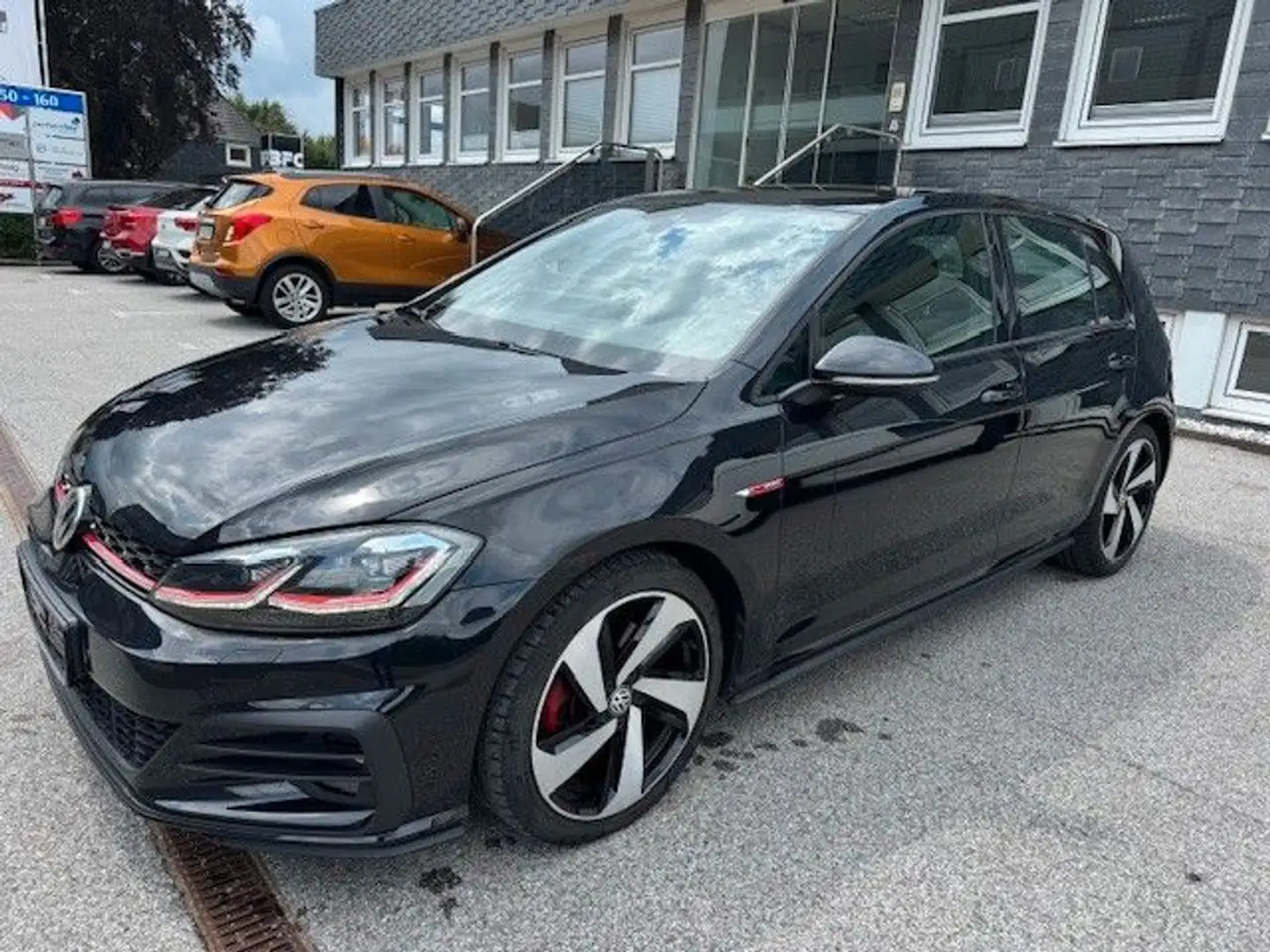 Volkswagen Golf VII Lim. GTI BMT/Start-Stopp Schwarz - 1