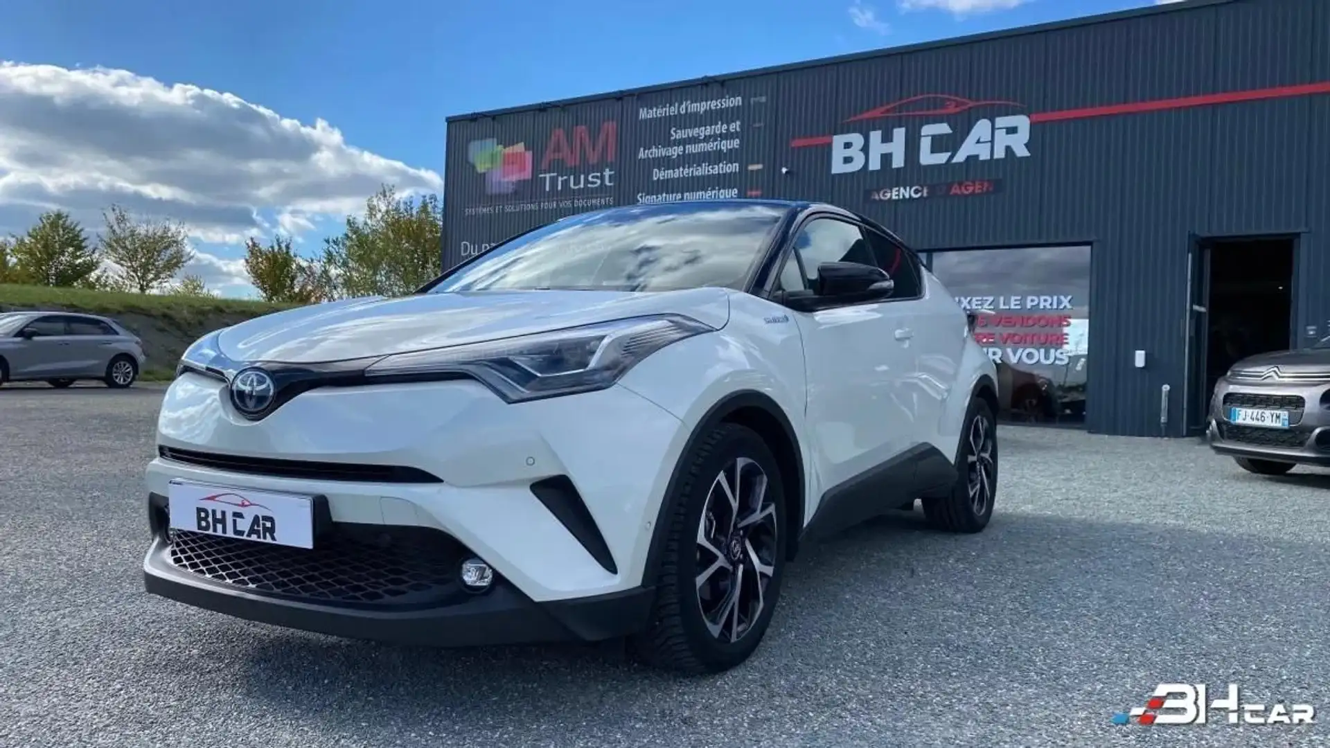 Toyota C-HR 1.8 122H 100 HYBRID FULL-HYBRID GRAPHIC 4X2 E-CVT BVA Bianco - 1