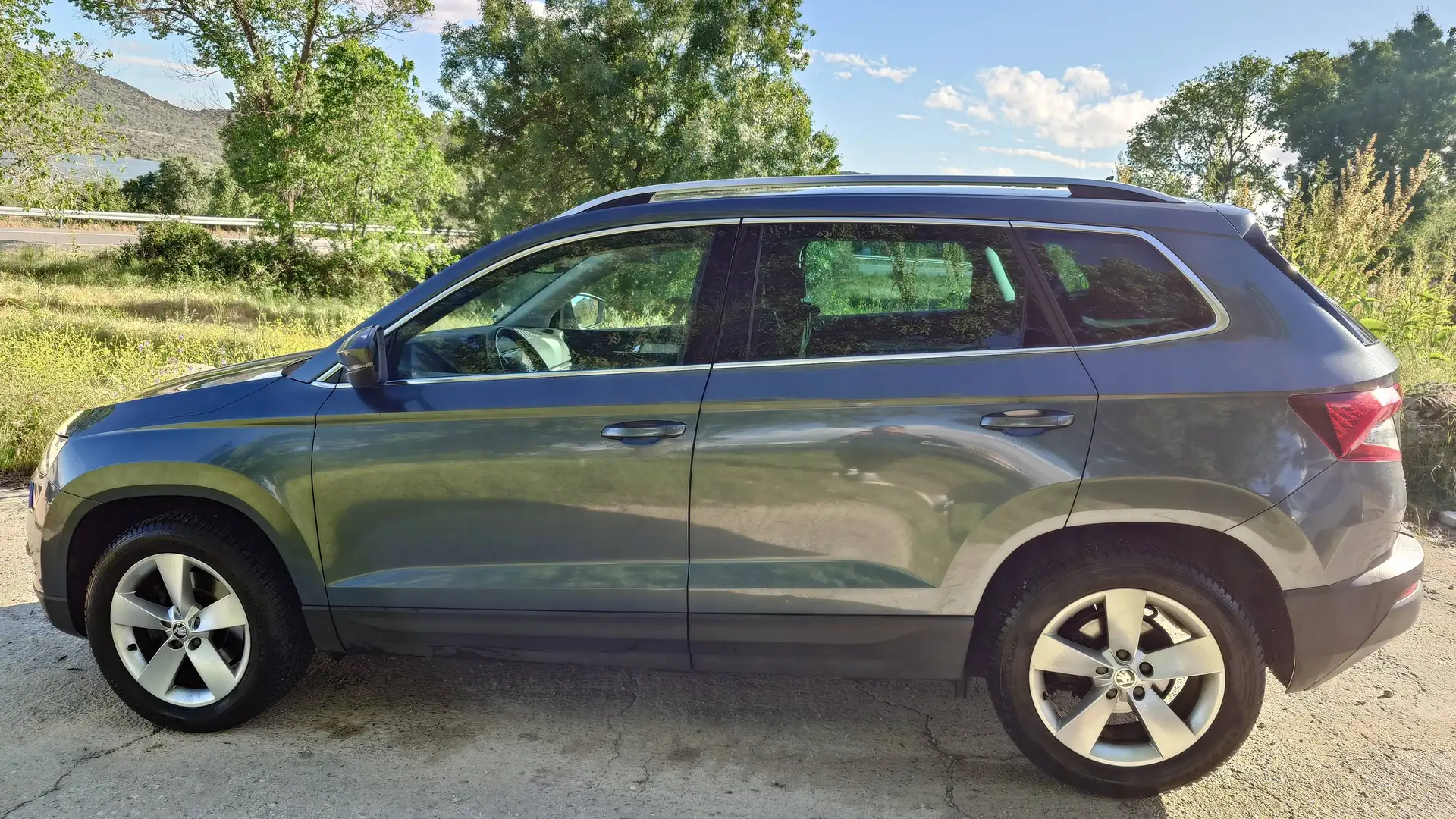 Skoda Karoq Karoq 2.0TDI Ambition 4x4 110kW Ambition Gris - 2