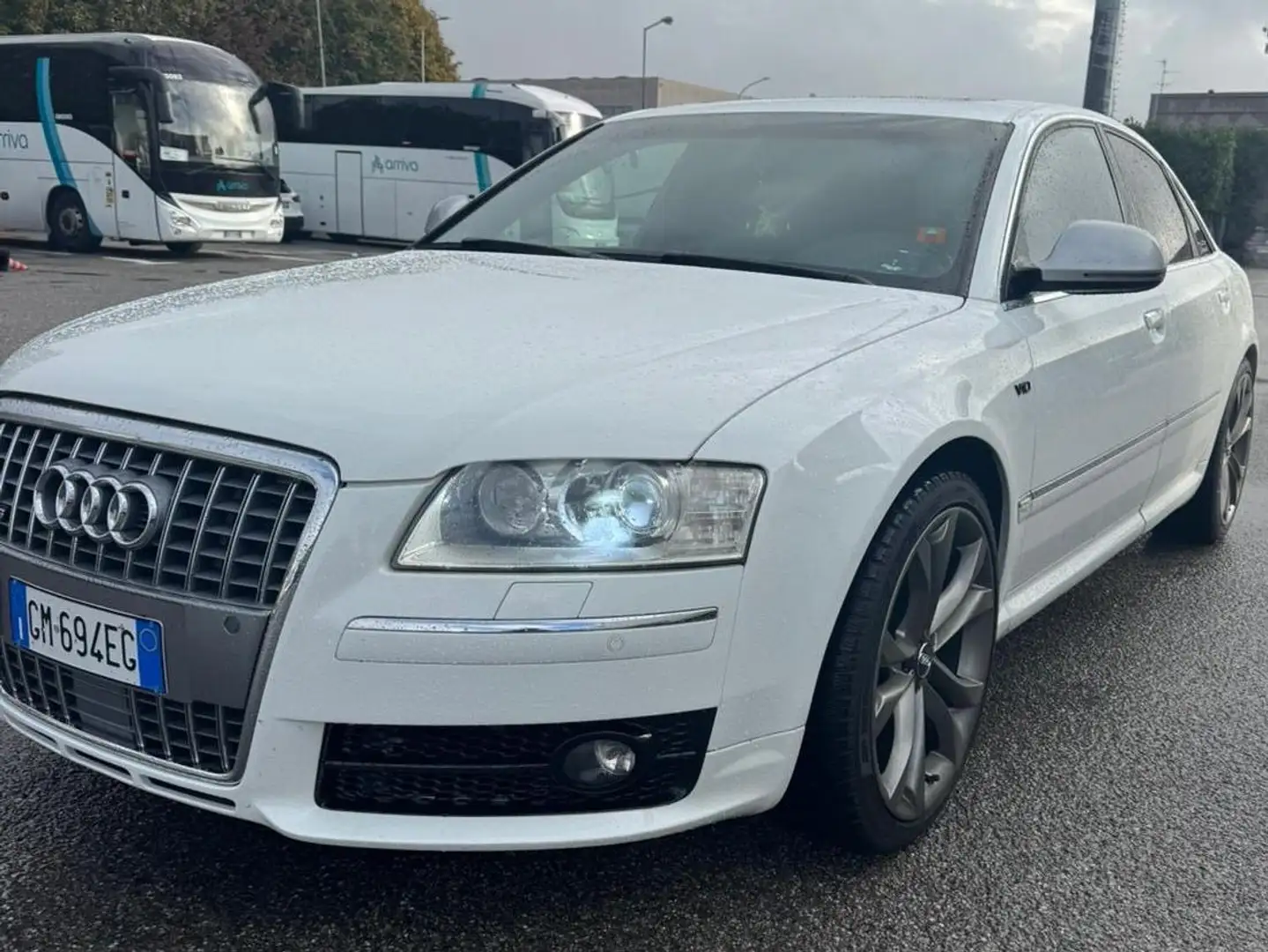 Audi S8 Bianco - 1