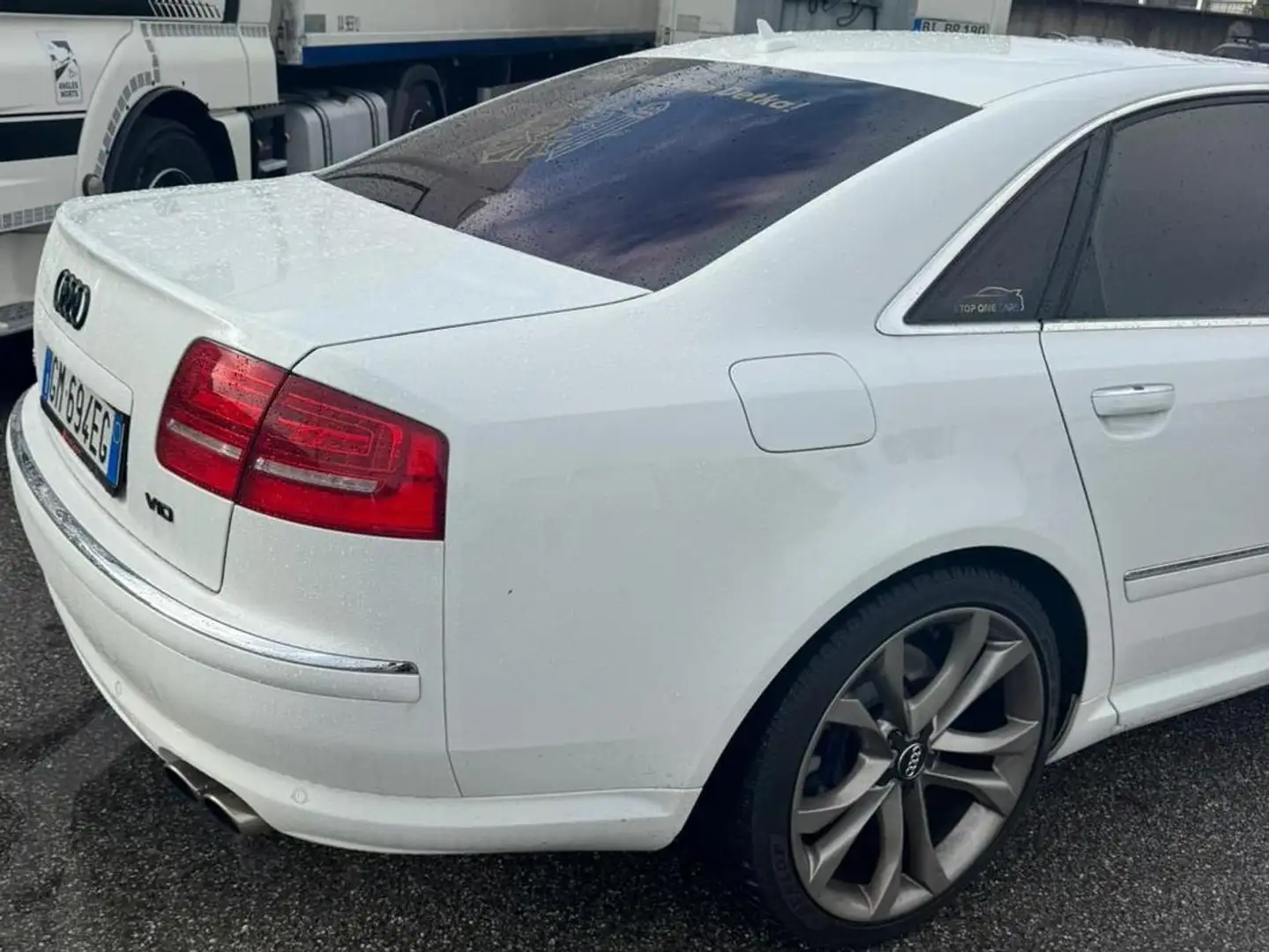 Audi S8 Bianco - 2