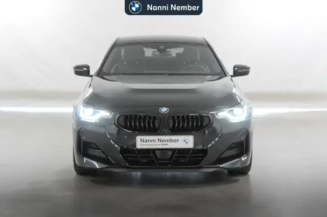 BMW 2 Series view 2