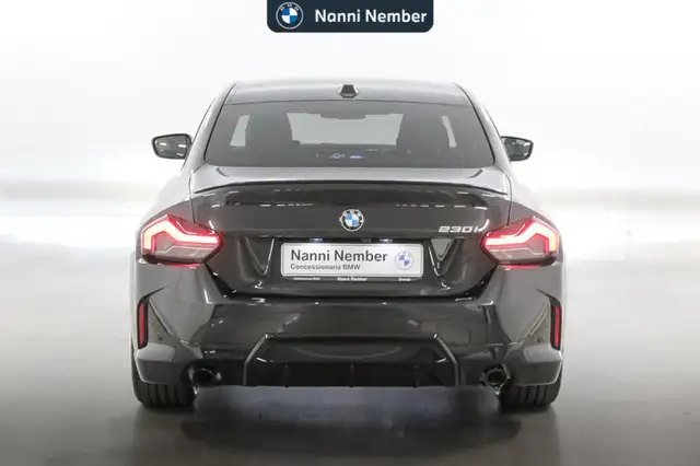 BMW 2 Series view 4